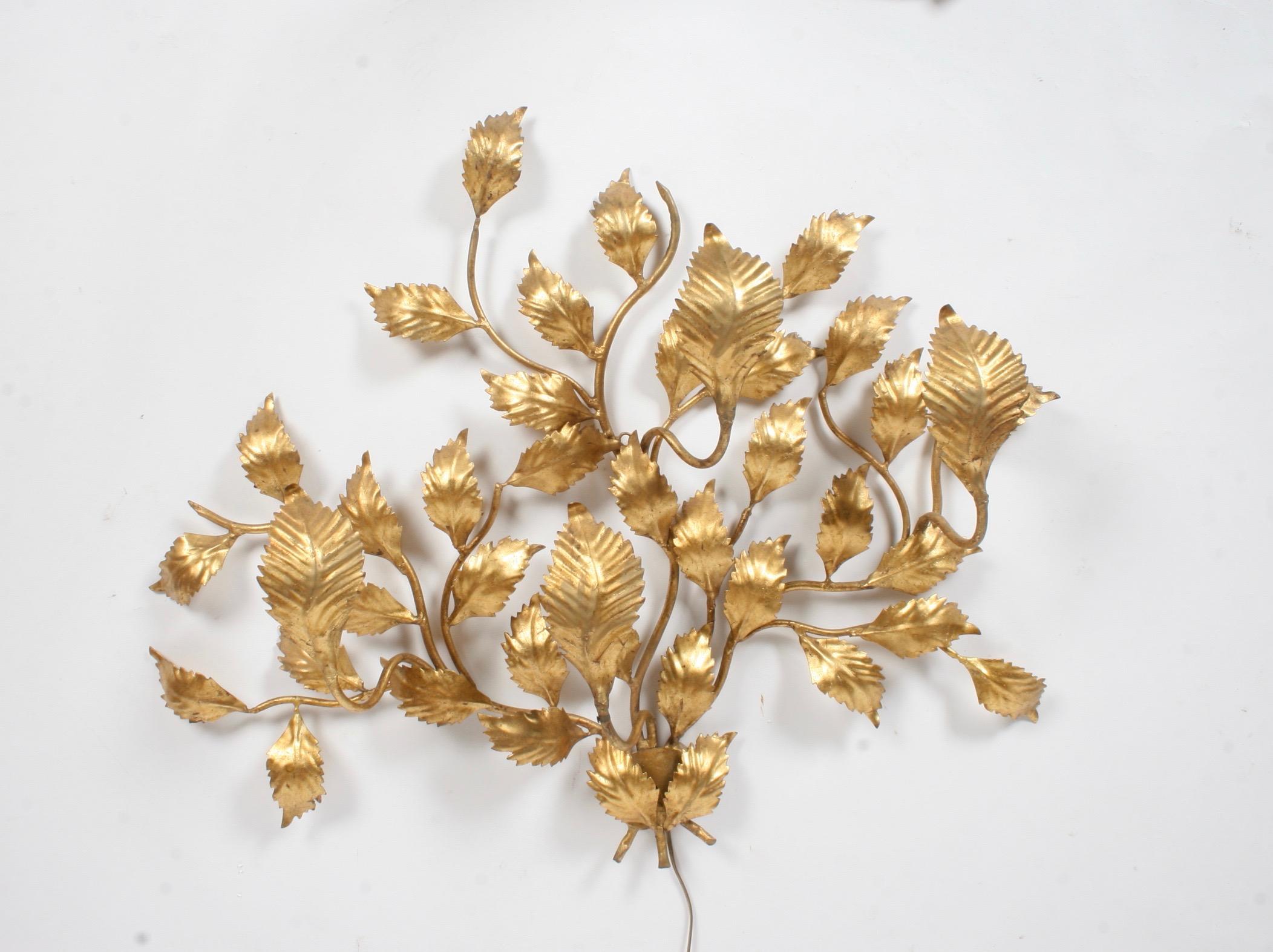 Hollywood Regency Italian Gold Gilt Iron Tole Back Lit Wall Sculpture Sconce In Good Condition In St. Louis, MO