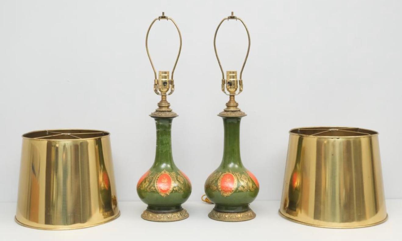 Lámparas de Sobremesa Eglomise Hollywood Regency Italianas Verdes y Doradas - Pareja siglo XX en venta