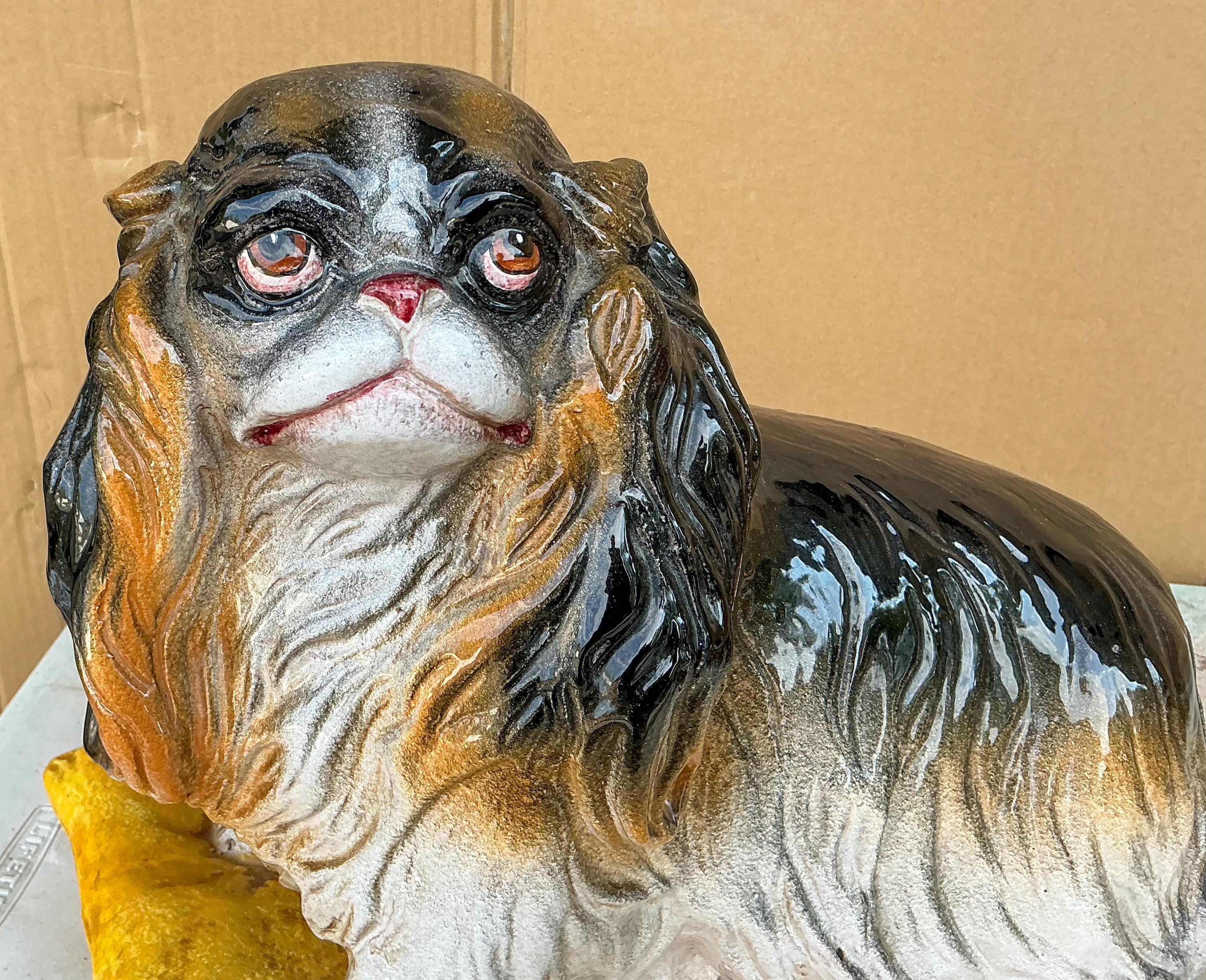 Hollywood Regency Italian  Majolica Terracotta Spaniel Dog On Pillow In Good Condition For Sale In Kennesaw, GA