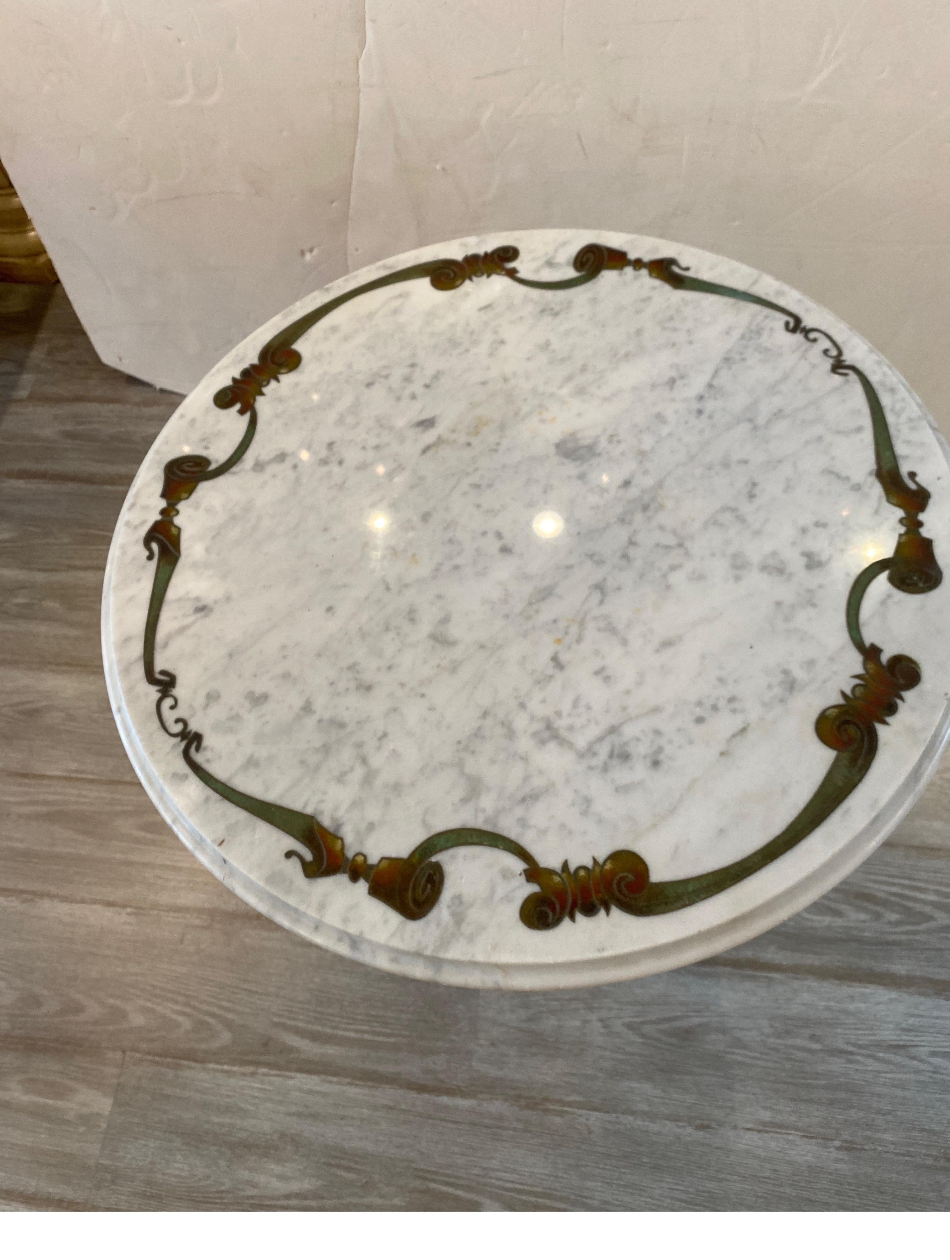 Mid-20th Century Hollywood Regency Italian Marble and Gilt Metal Side Table 