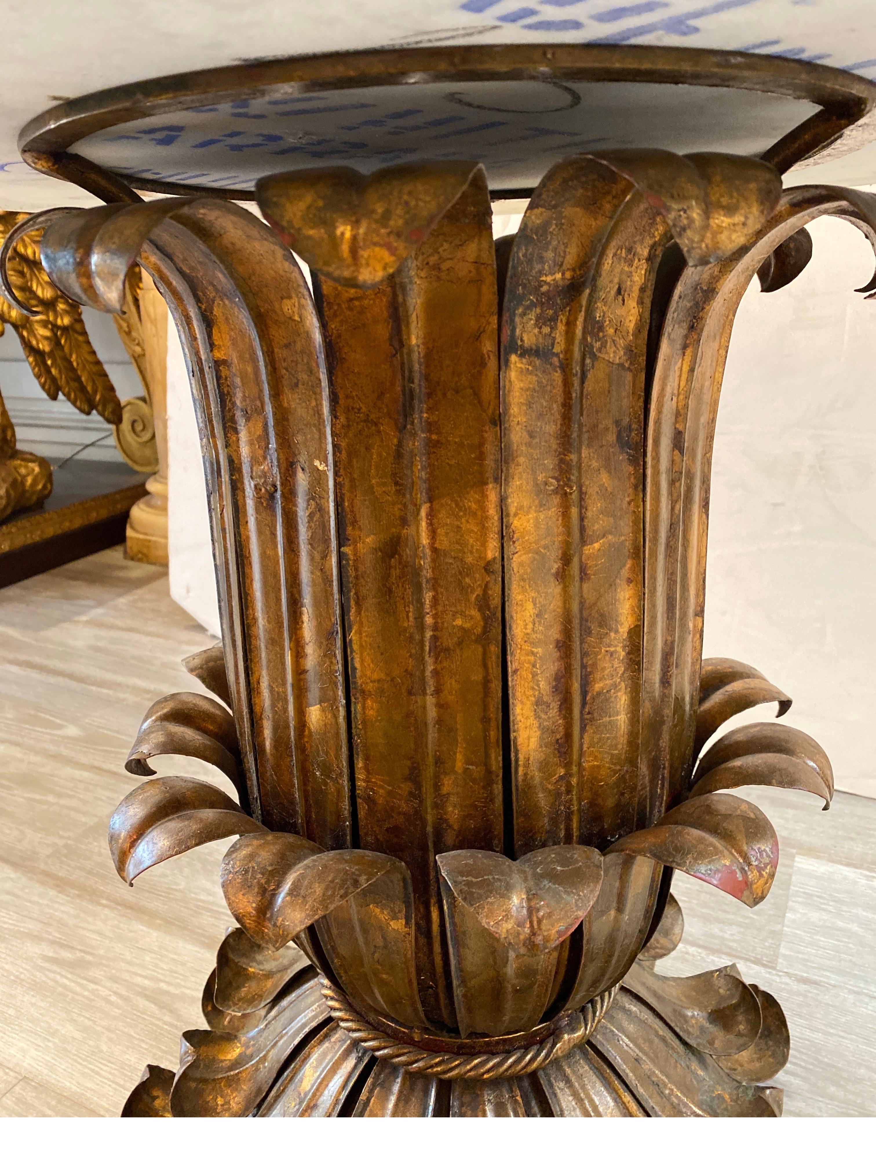 Hollywood Regency Italian Marble and Gilt Metal Side Table  4