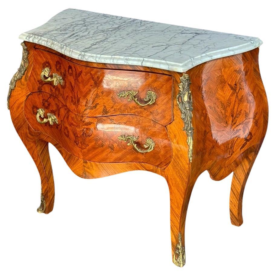 Commode o cassettiera in marmo italiana Hollywood Regency in stile Luigi XV