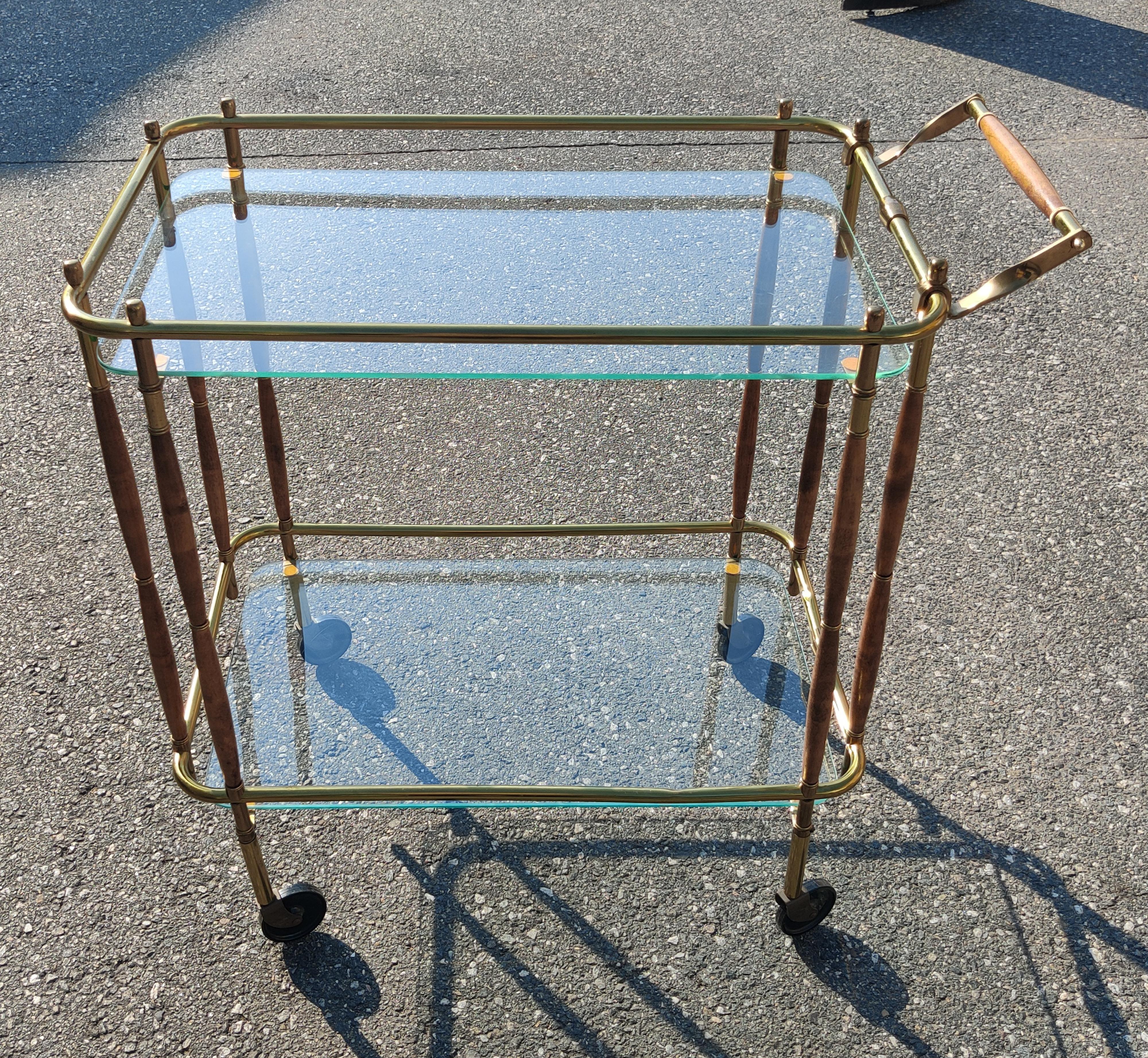 Hollywood Regency Italian Style Brass Walnut Glass Tiered Bar Cart 1960s  In Good Condition For Sale In Philadelphia, PA