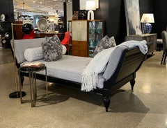 Hollywood Regency Italian Style Daybed Lounger in Black