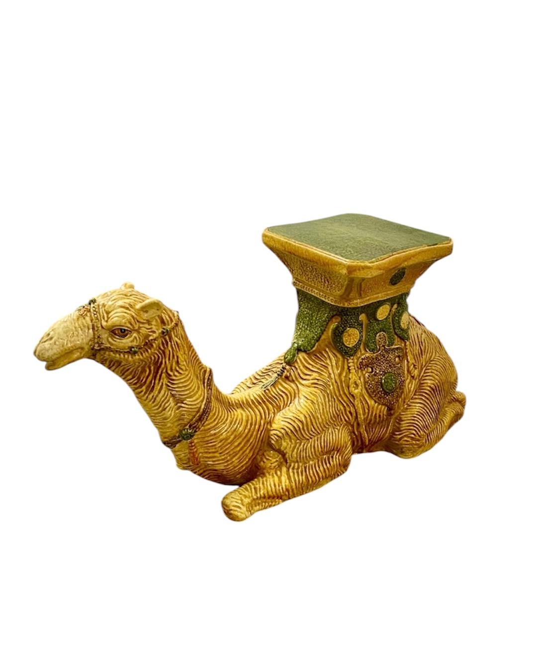 Hollywood Regency Italienisch Terrakotta Kamel Garten Hocker Pflanze Stand oder Sitz im Angebot 3