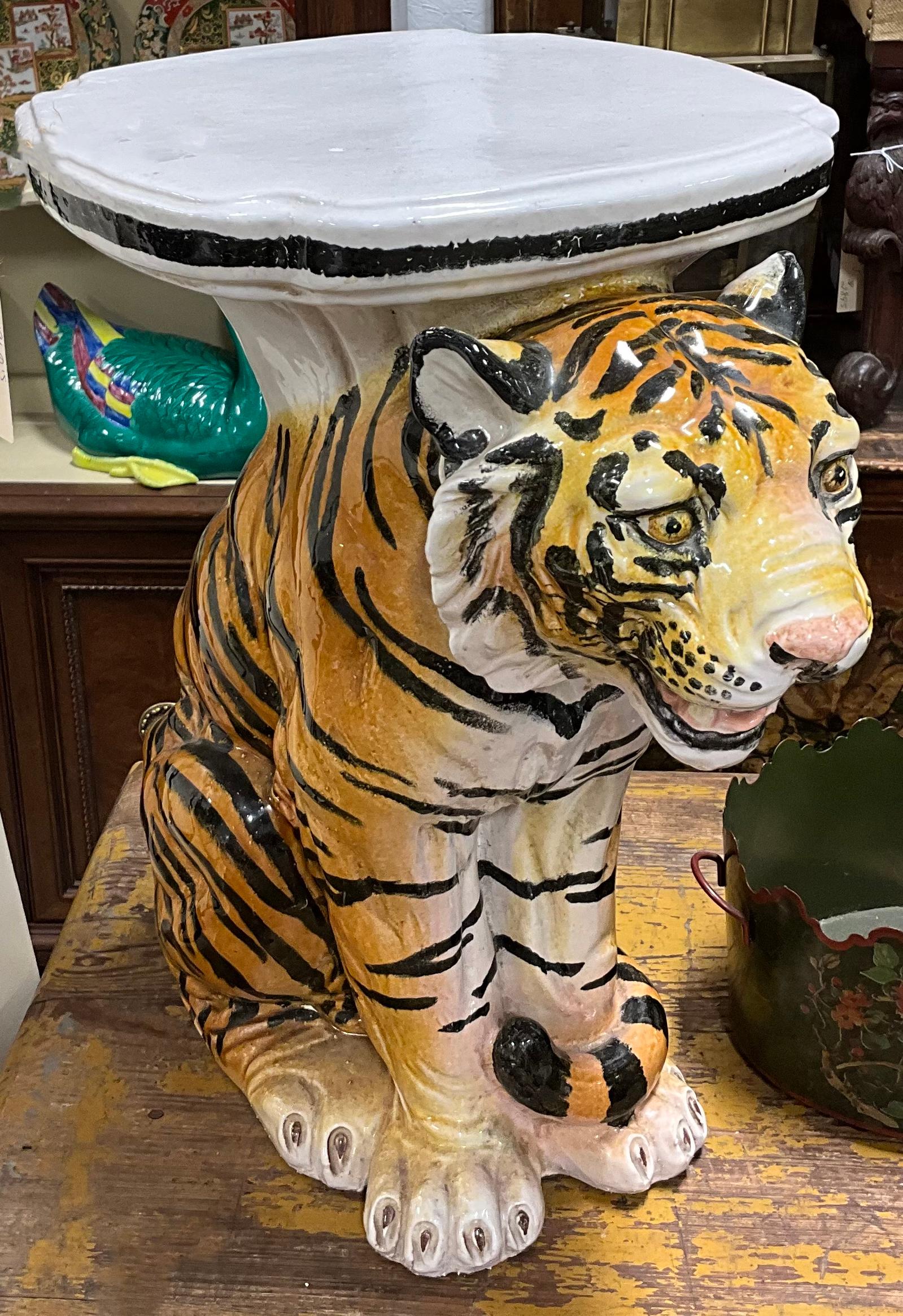 Hollywood Regency Italian Terracotta Tiger Garden Seat or Side Table In Good Condition In Kennesaw, GA