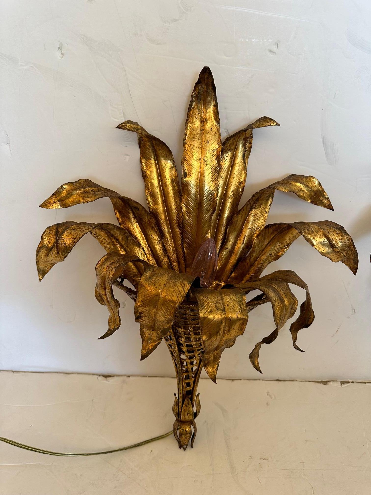 Hollywood Regency Italian Vintage Gilt Iron & Tole Palm Motif Wall Sconces For Sale 6