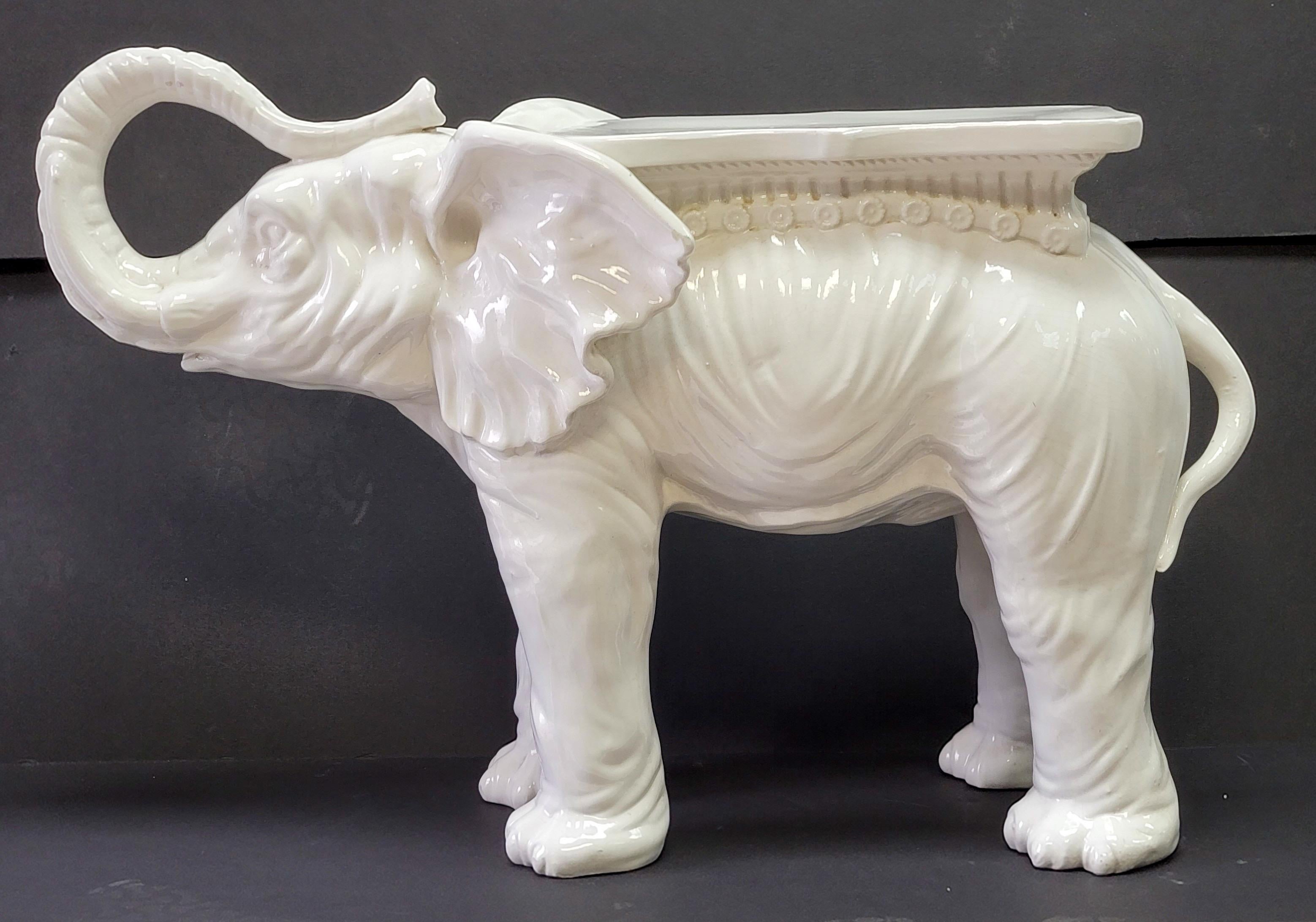 Hollywood Regency Italian White Blanc De Chine Style Elephant Garden Seat In Good Condition In Kennesaw, GA