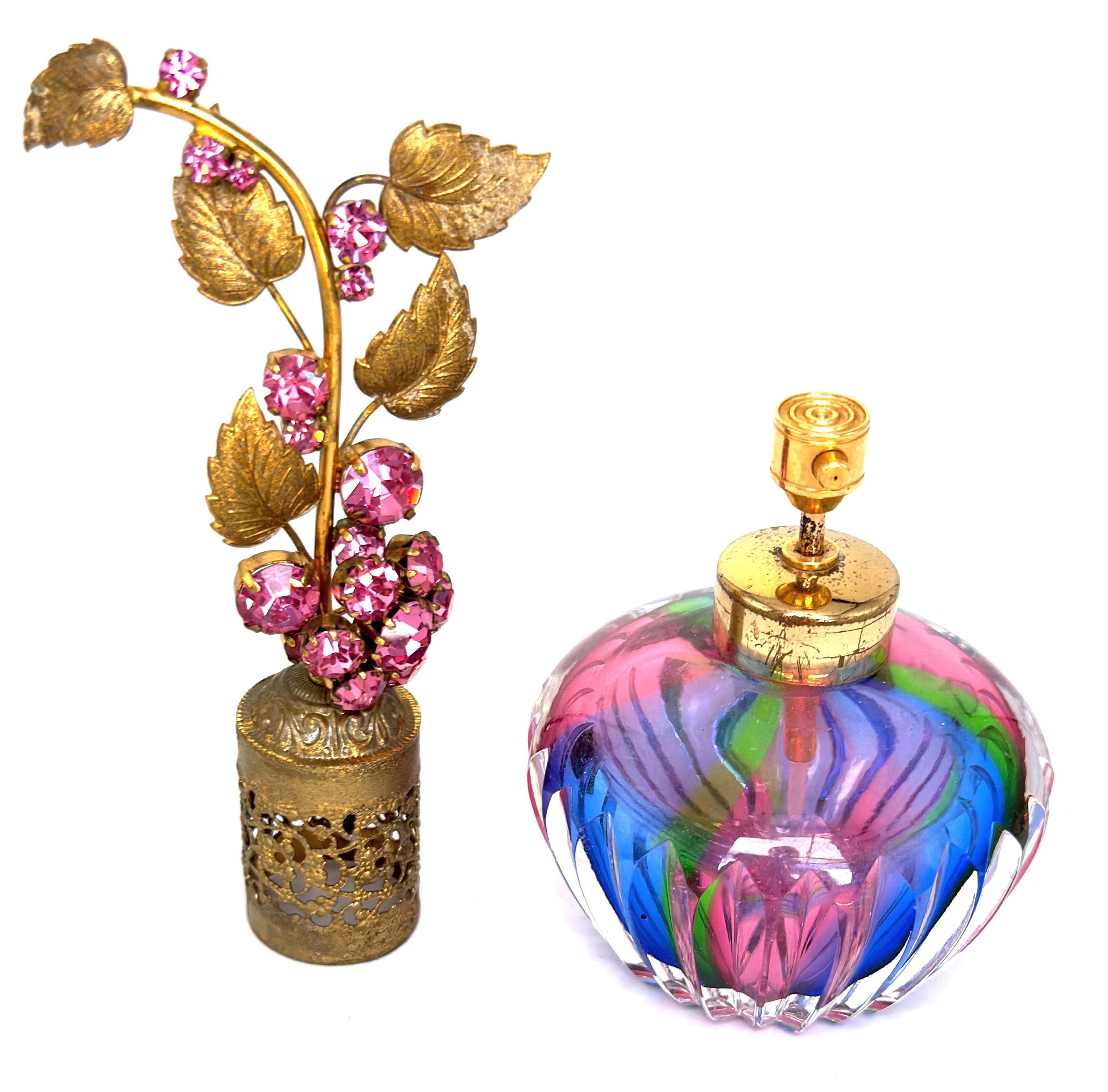 Bouteille de parfum en cristal taillé en arc-en-ciel, Hollywood Regency Jewell, Bohemia Crystal en vente 1