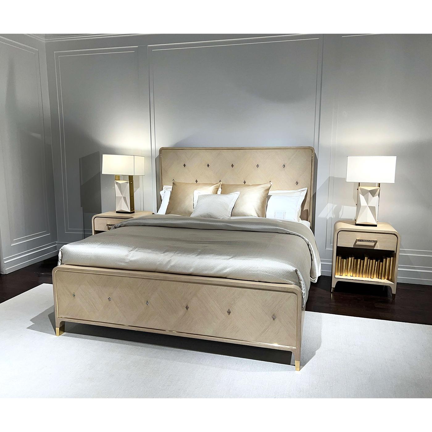 Adorned with resplendent details and meticulously artisan-made elements that transform it into a luxurious statement piece. For those who embrace an elegant approach to life, this bed is a testament to refined taste and craftsmanship.

The dramatic