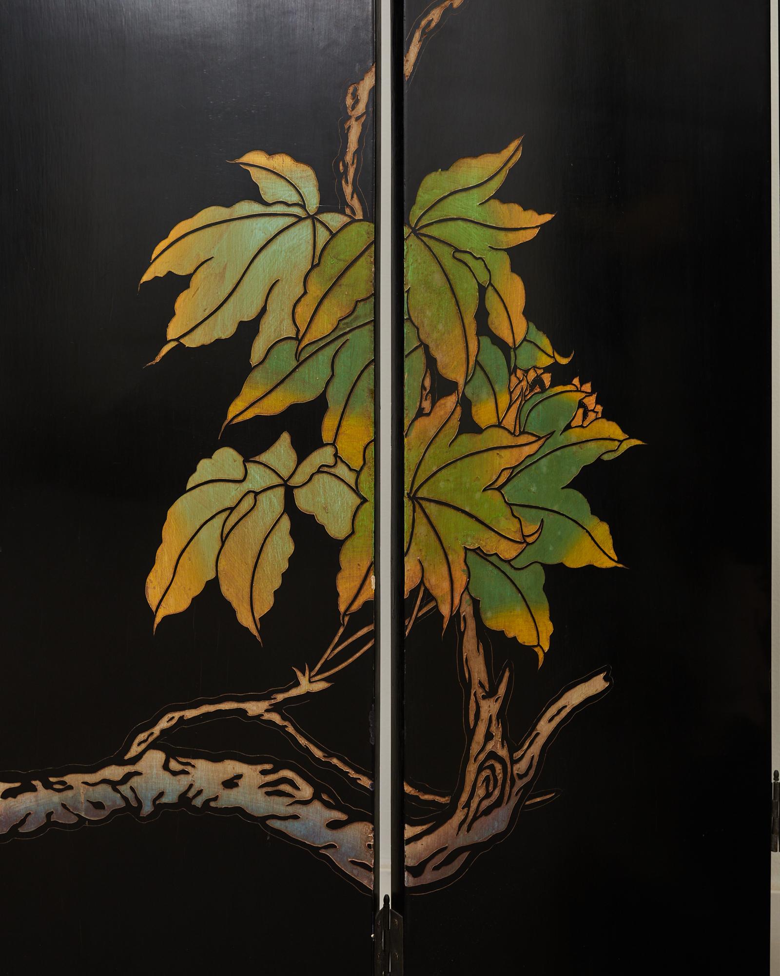 Hollywood Regency Lacquered Coromandel Screen with Banana Leaves For Sale 12