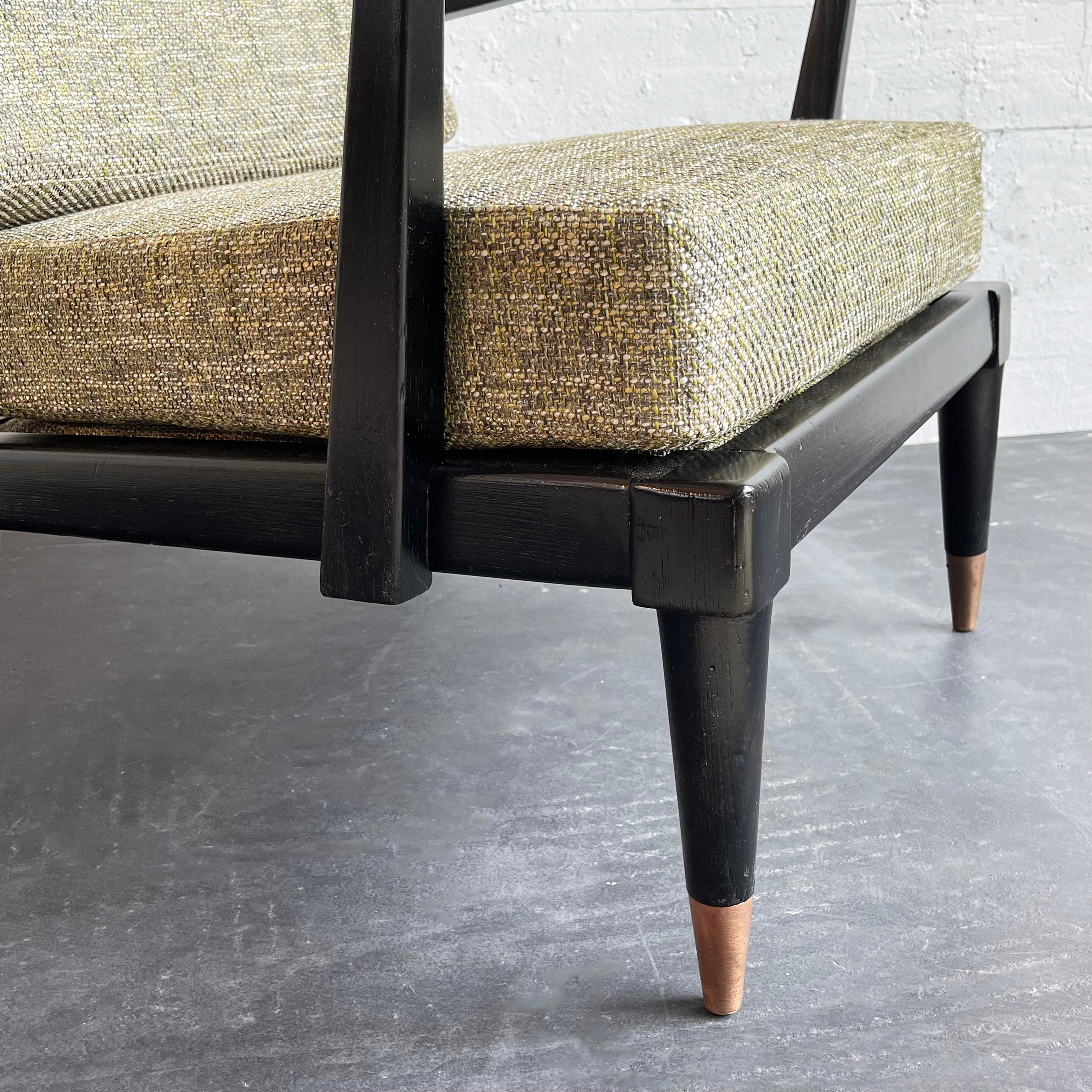 Hollywood Regency-Loungesessel aus lackiertem Mahagoni (Lackiert) im Angebot