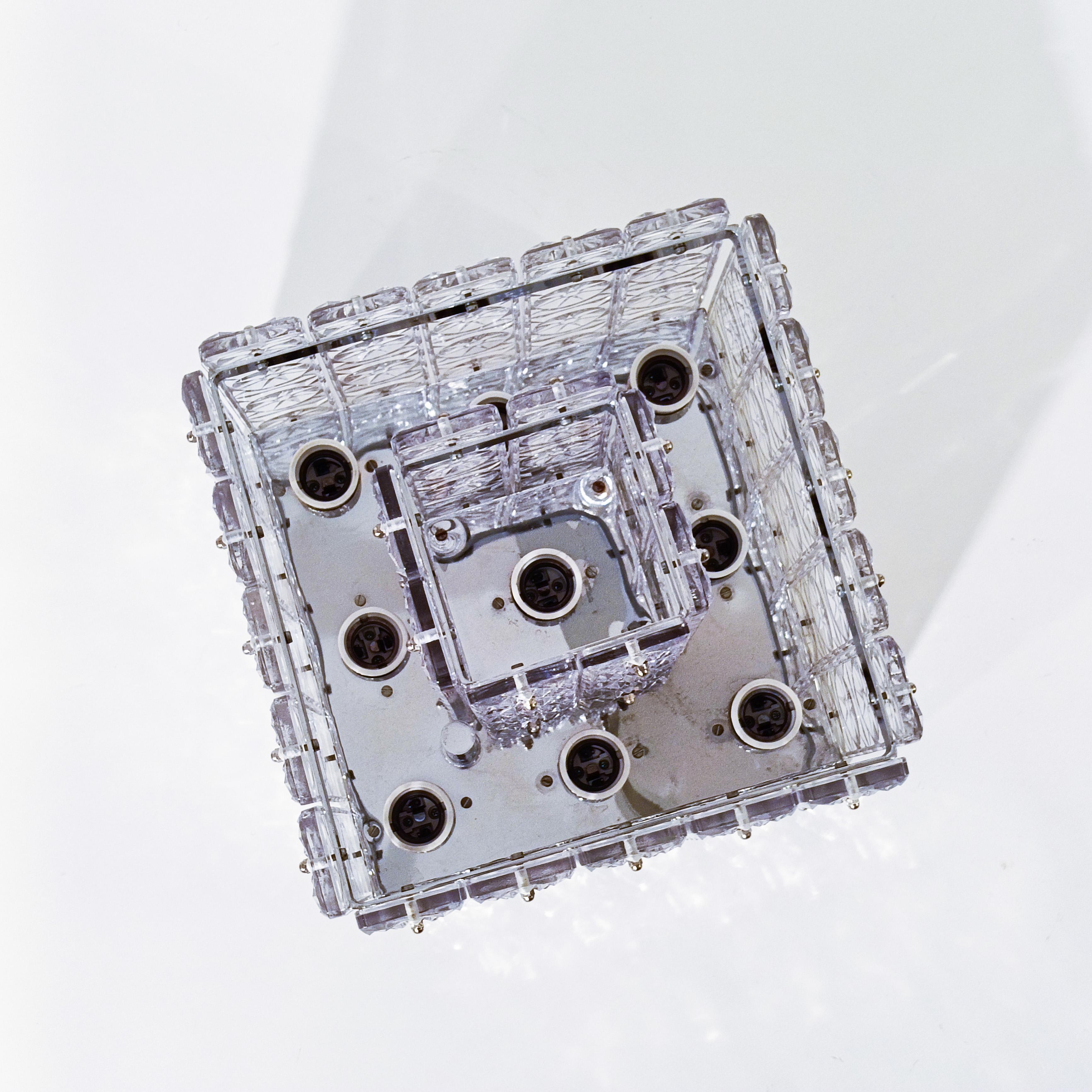 Hollywood Regency. Grande boîte d'encastrement en cristal de Kinkeldey, Allemagne, années 1970 en vente 10