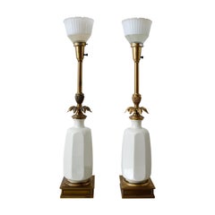 Lampes Stiffel Lenox en porcelaine et laiton Hollywood Regency