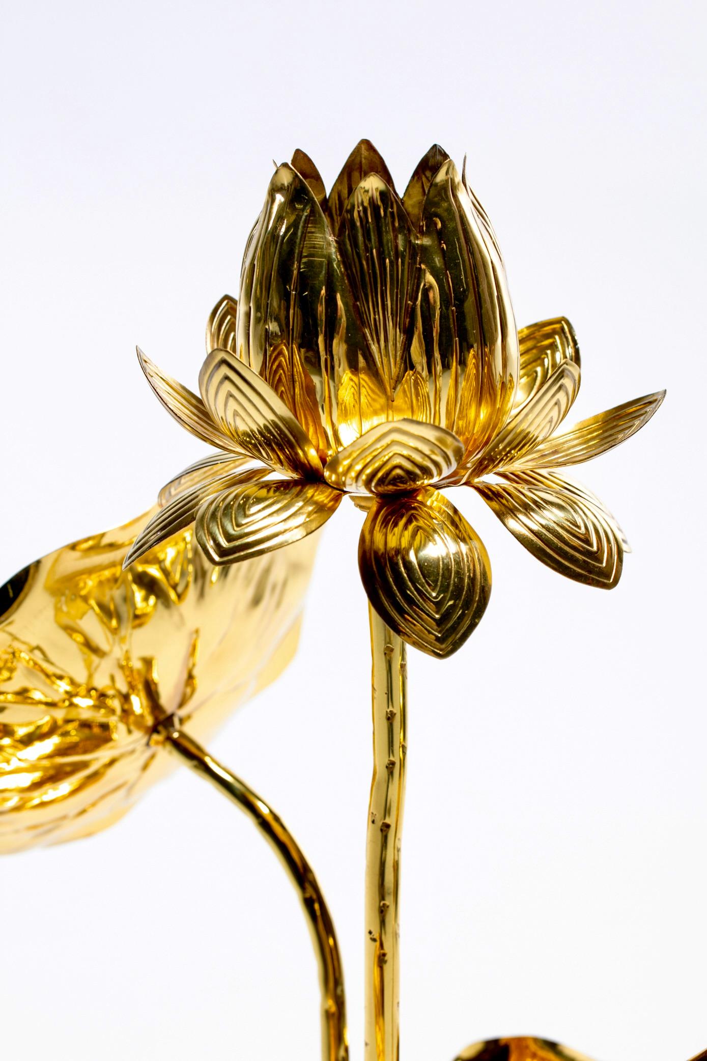 Hollywood Regency Lotus Flower Lamp in Polished Brass by Feldman c. 1960 For Sale 6
