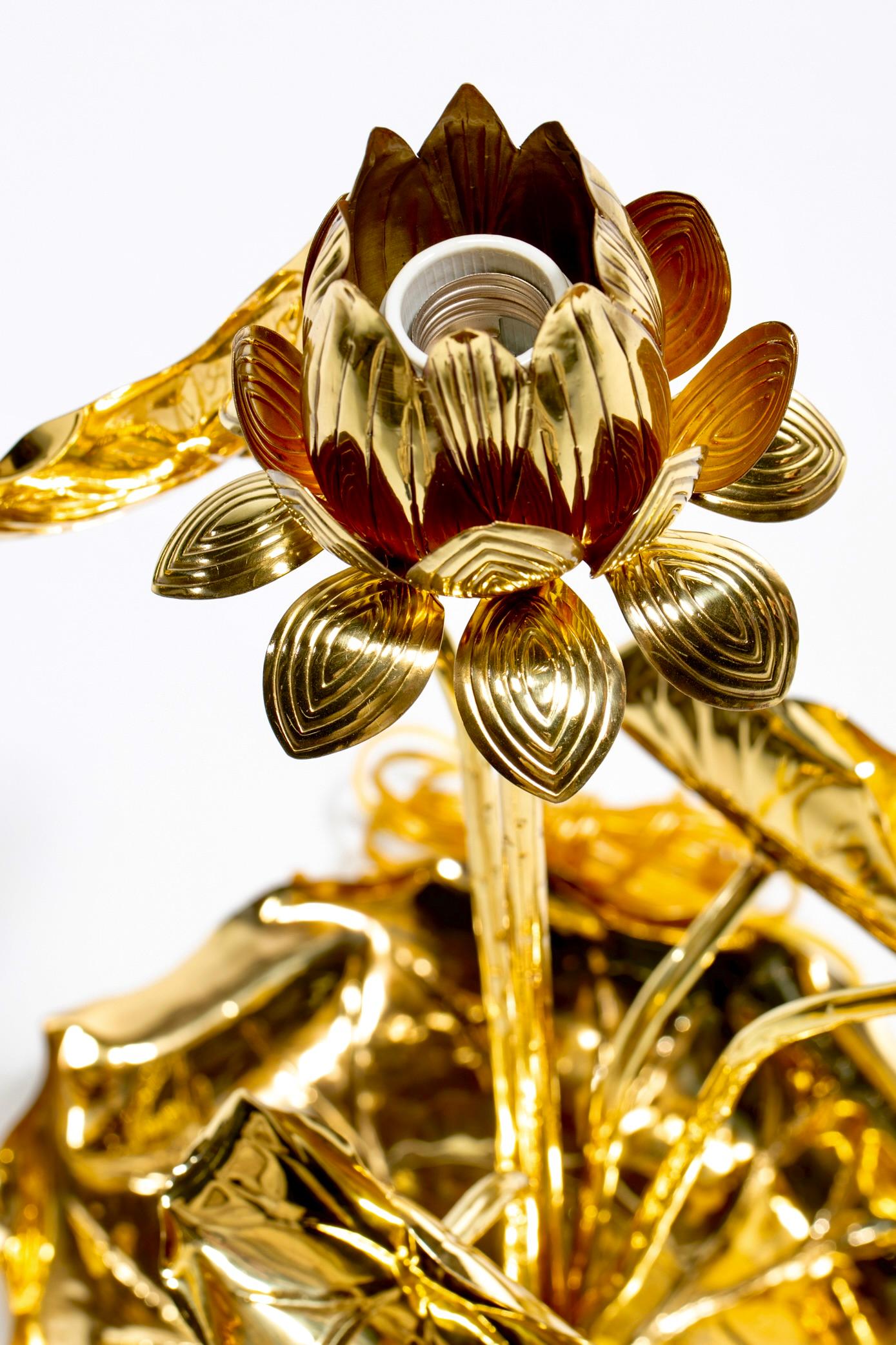 Hollywood Regency Lotus Flower Lamp in Polished Brass by Feldman c. 1960 For Sale 7