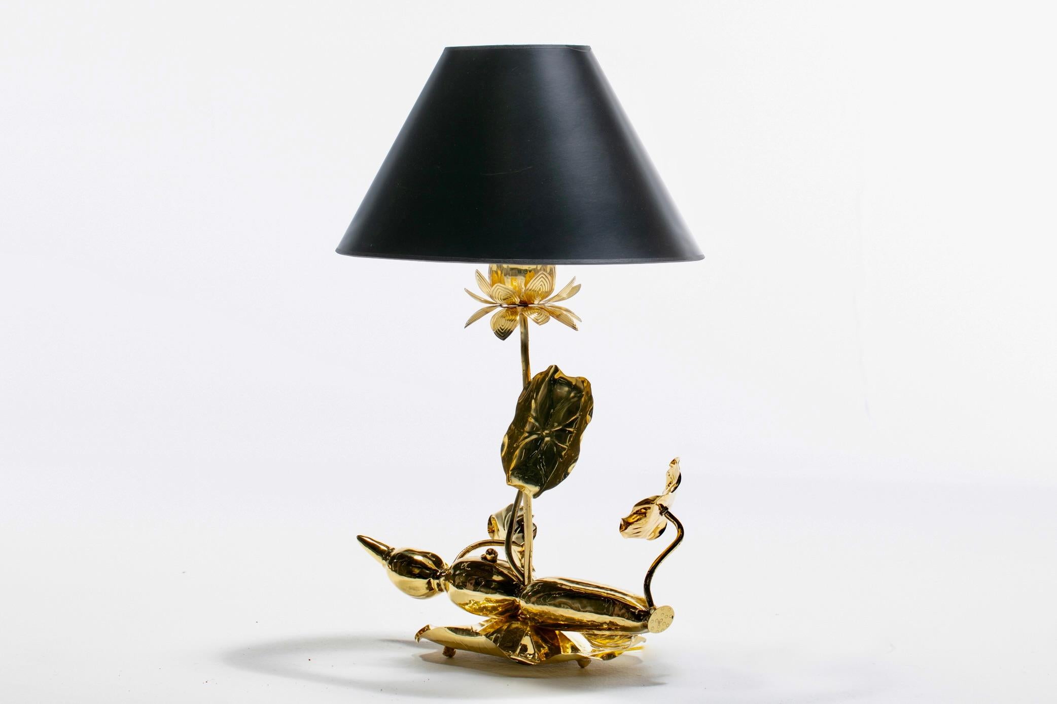 Hollywood Regency Lotusblumenlampe aus poliertem Messing von Feldman um 1960 im Angebot 11