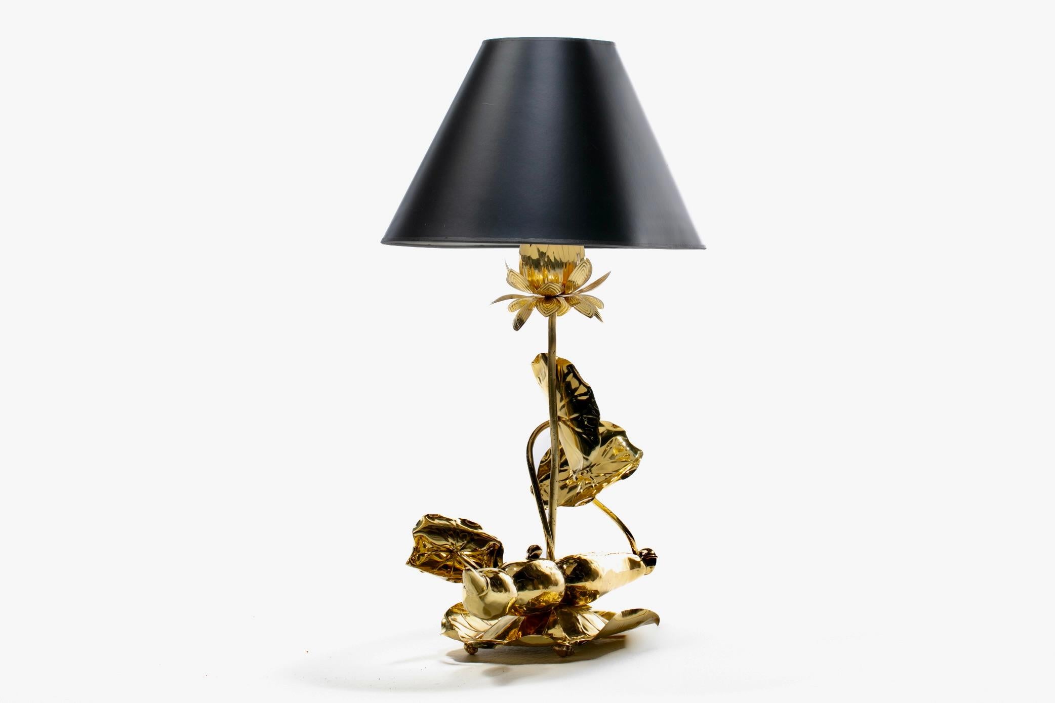 Hollywood Regency Lotusblumenlampe aus poliertem Messing von Feldman um 1960 im Angebot 12