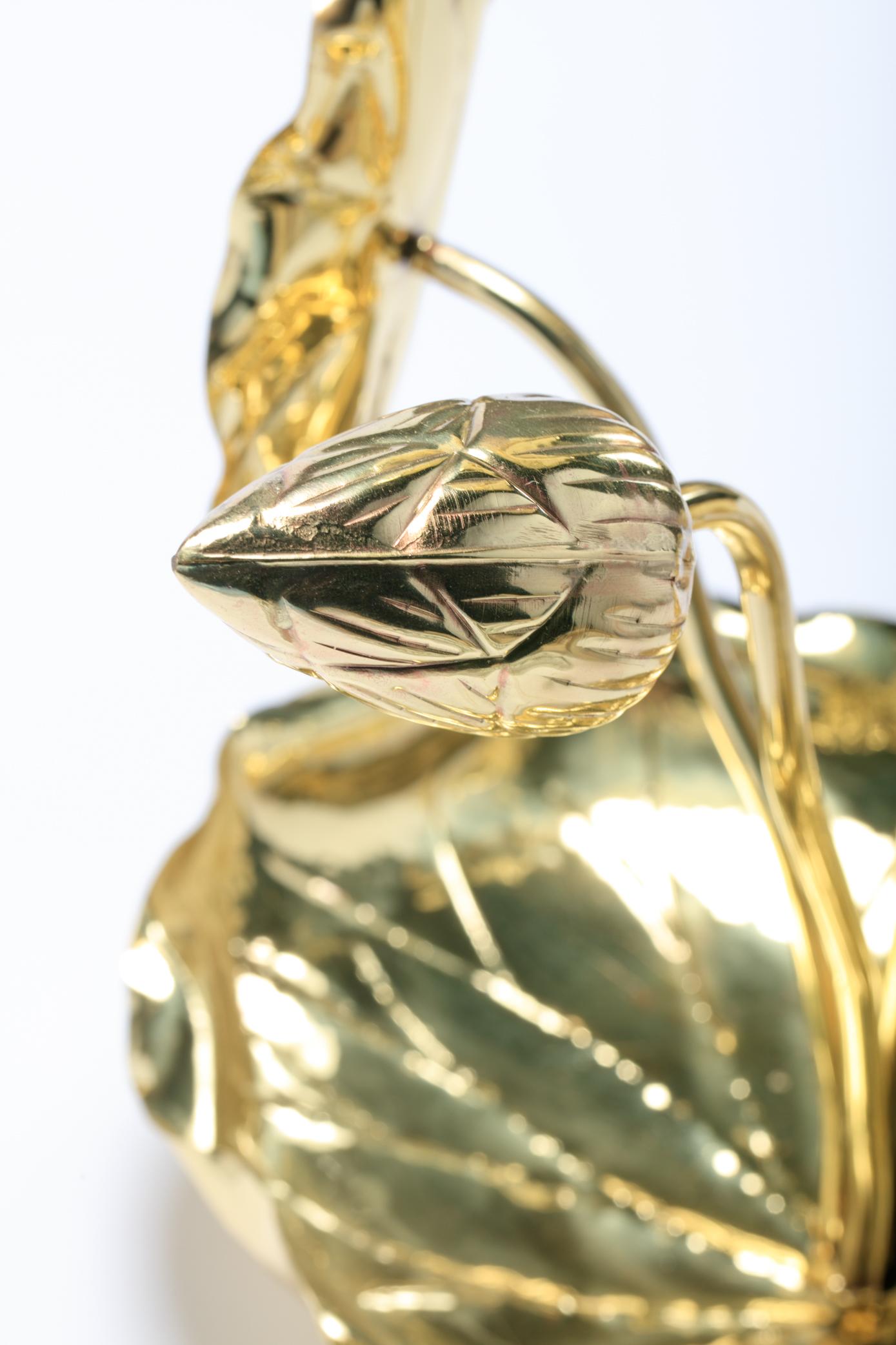 Hollywood Regency Lotus Flower Lamp in Polished Brass by Feldman c. 1960 en vente 1