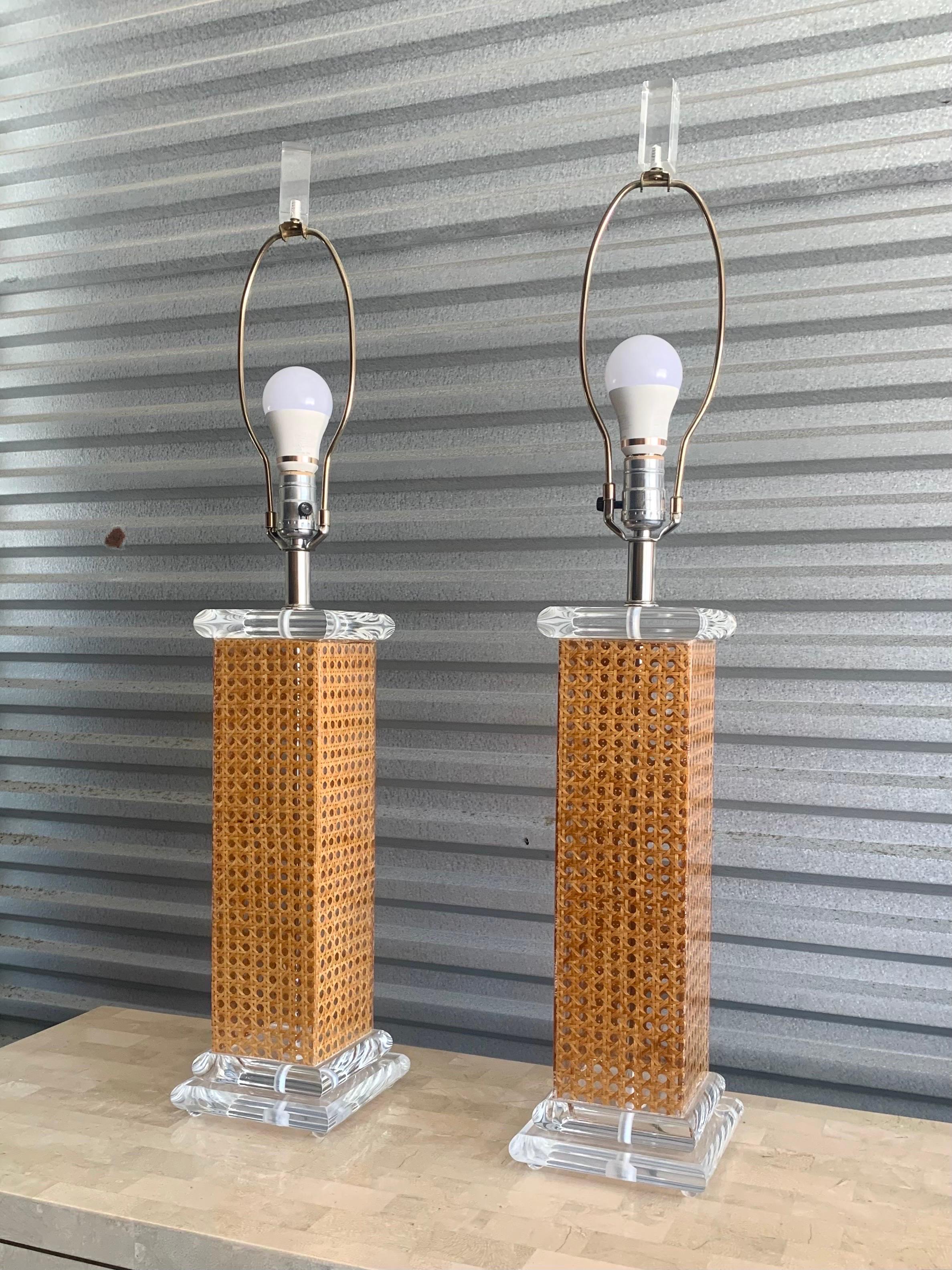 Hollywood Regency Lucite and Cane Table Lamps, Circa 1970s For Sale 6