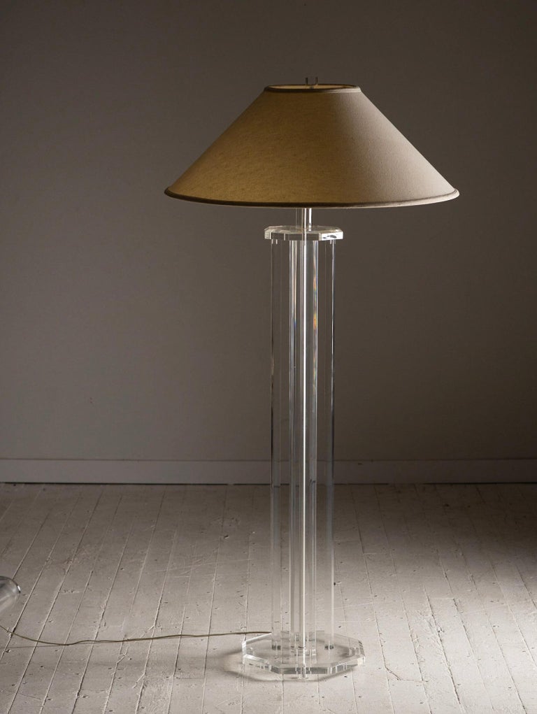 Hollywood Regency Lucite Floor Lamp For Sale at 1stDibs
