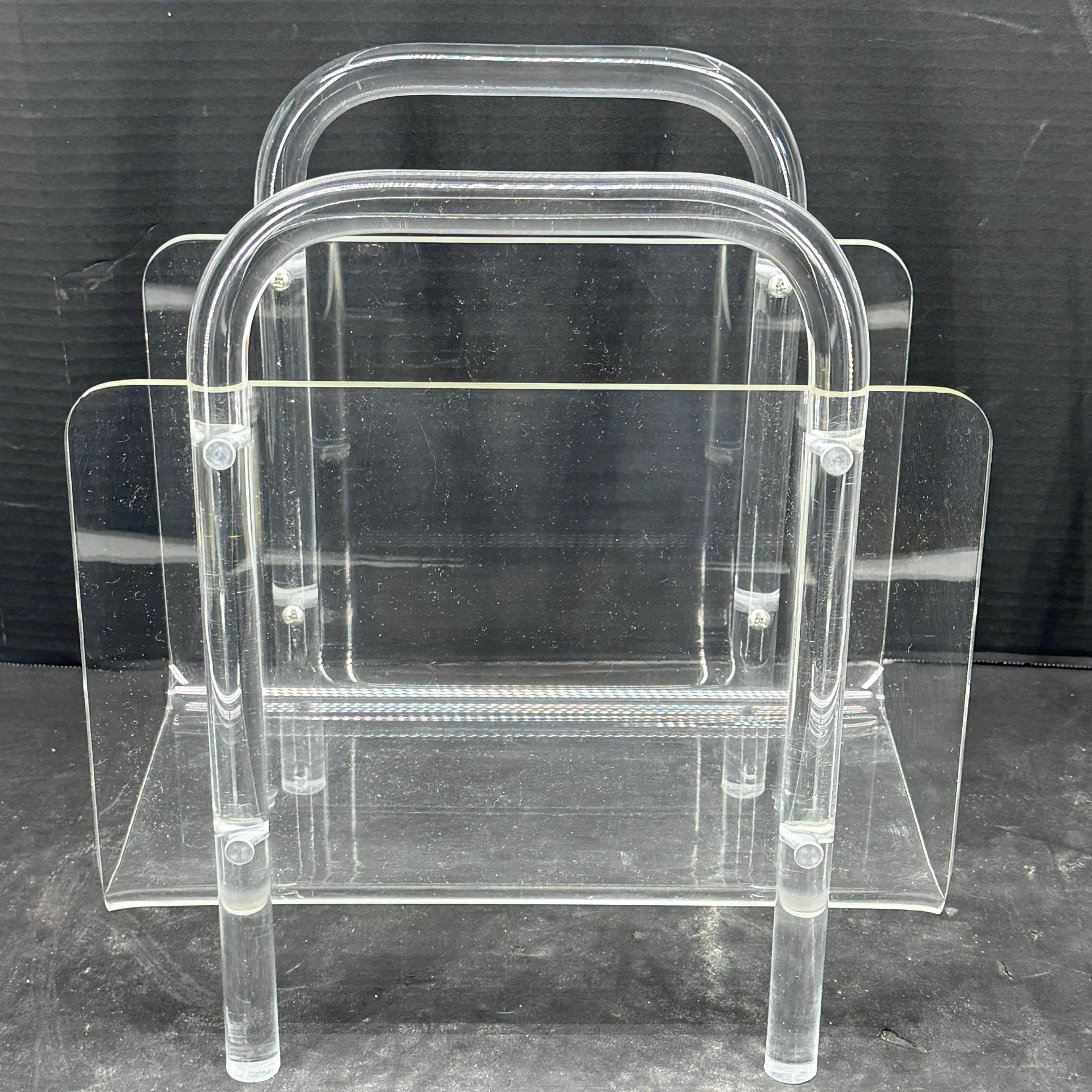 Lucite Portariviste in lucite Hollywood Regency, anni '70, americano in vendita