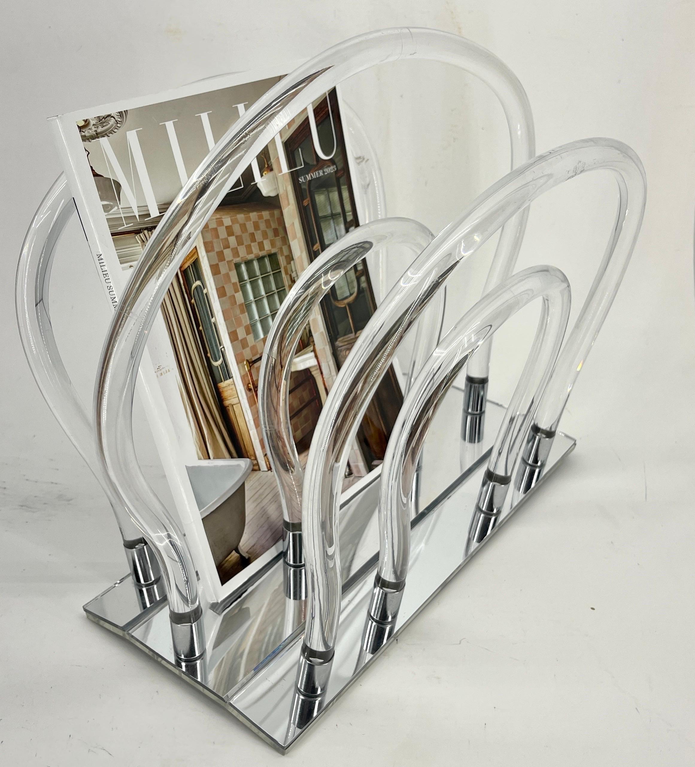 20th Century Hollywood Regency Lucite Magazine Rack by Dorothy Thorpe, 1970's American