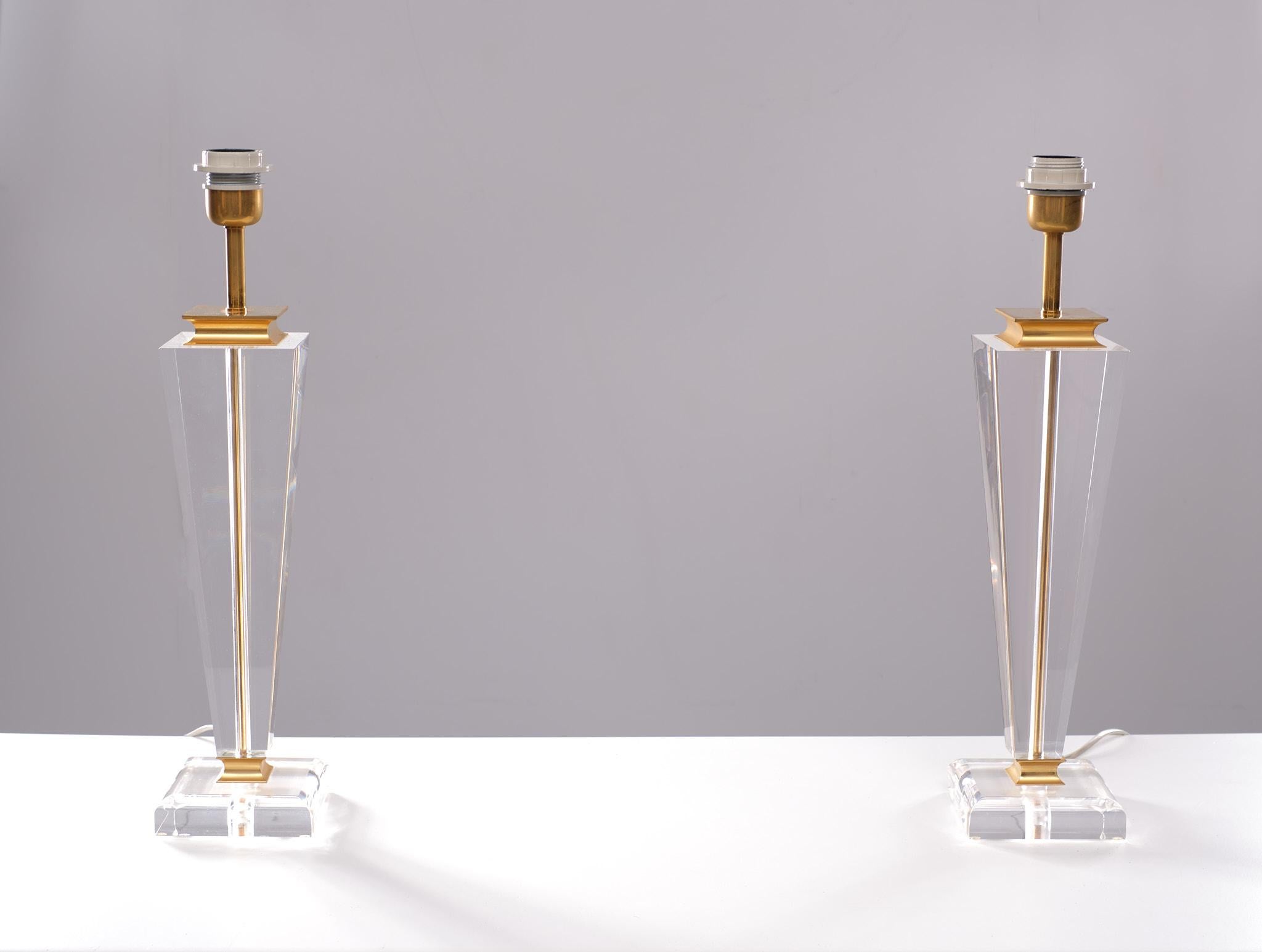 Hollywood Regency Parigi  Lucite table lamps  1970s Italy  For Sale 5
