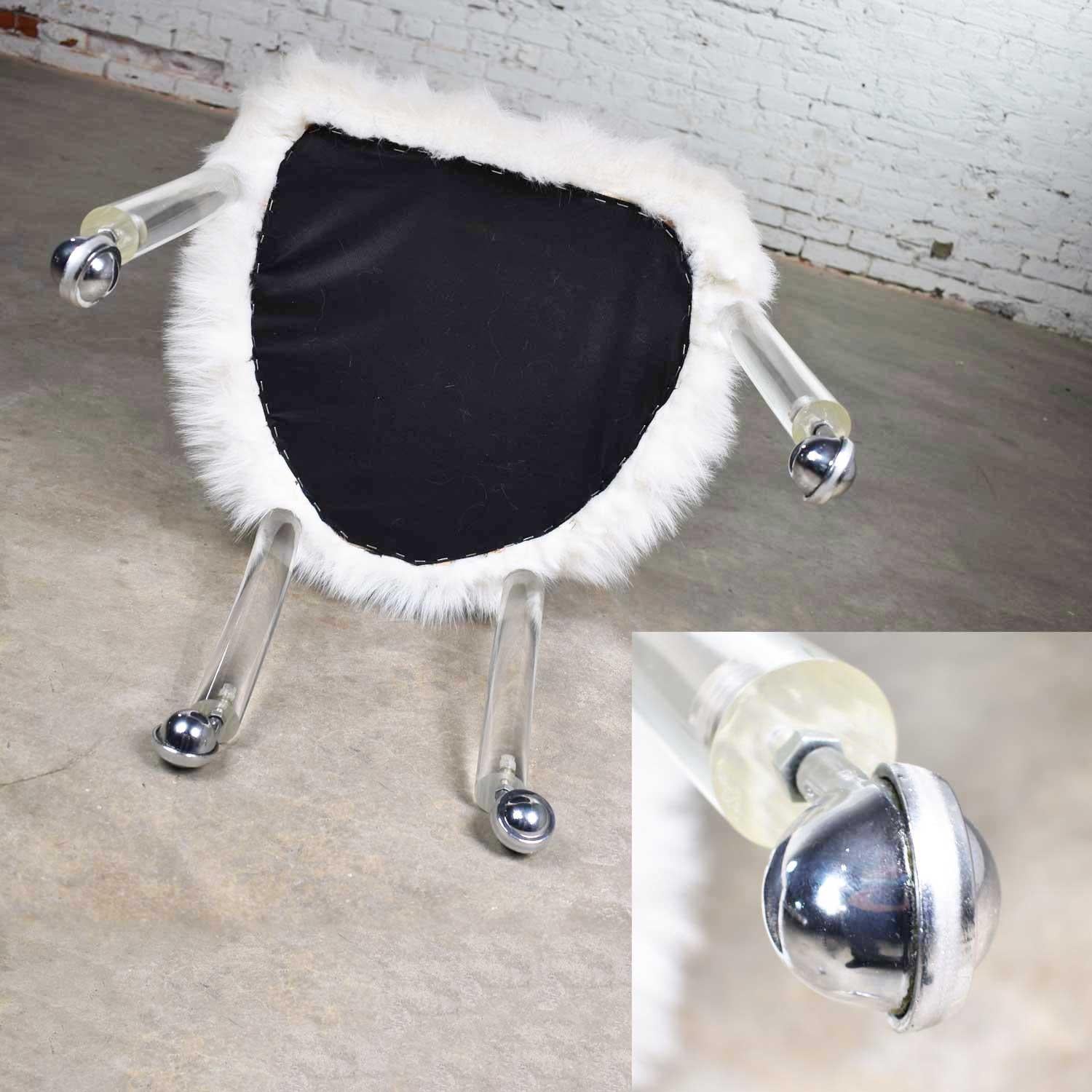 Hollywood Regency Lucite Vanity Stool White Faux Fur Style Charles Hollis Jones 6