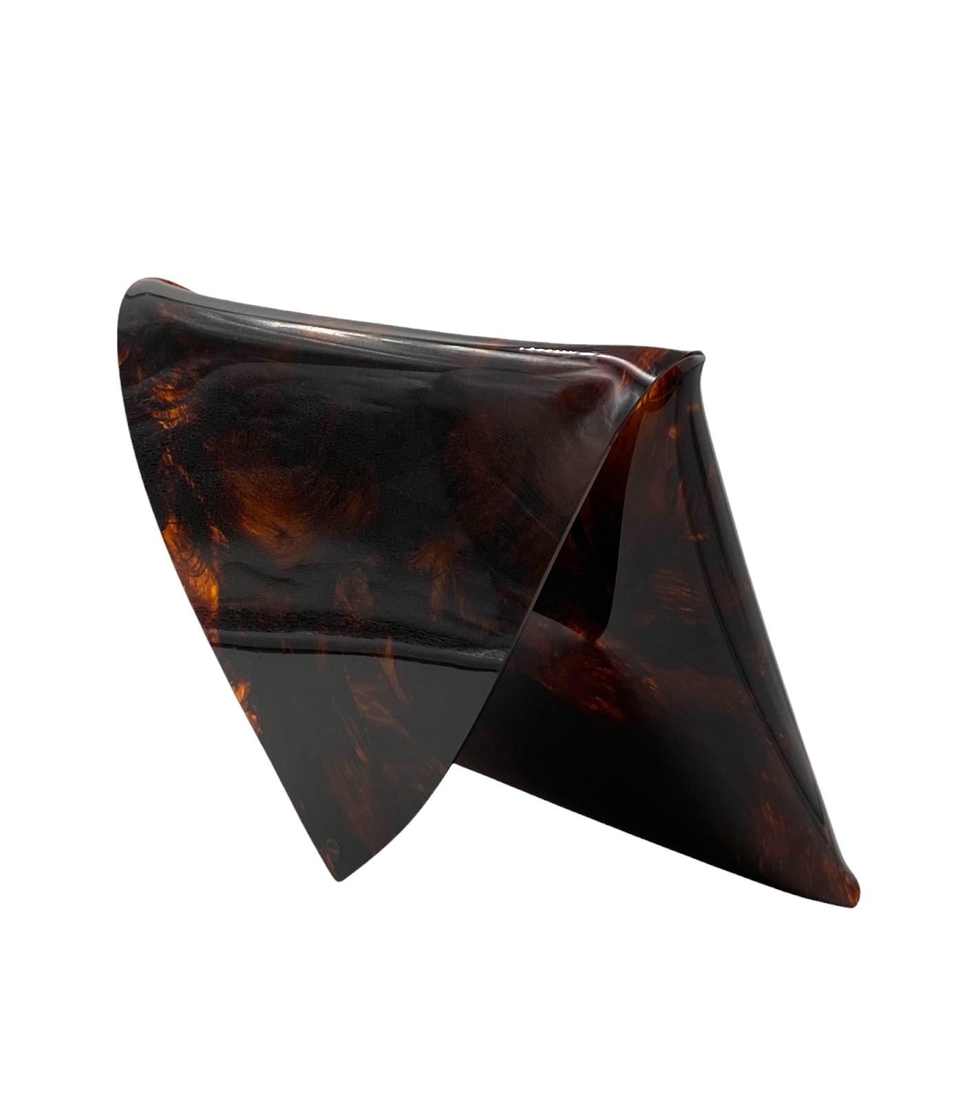 Hollywood regency mail shaped magazine rack, Ta.Ni.No Italy 1970s in vendita 5