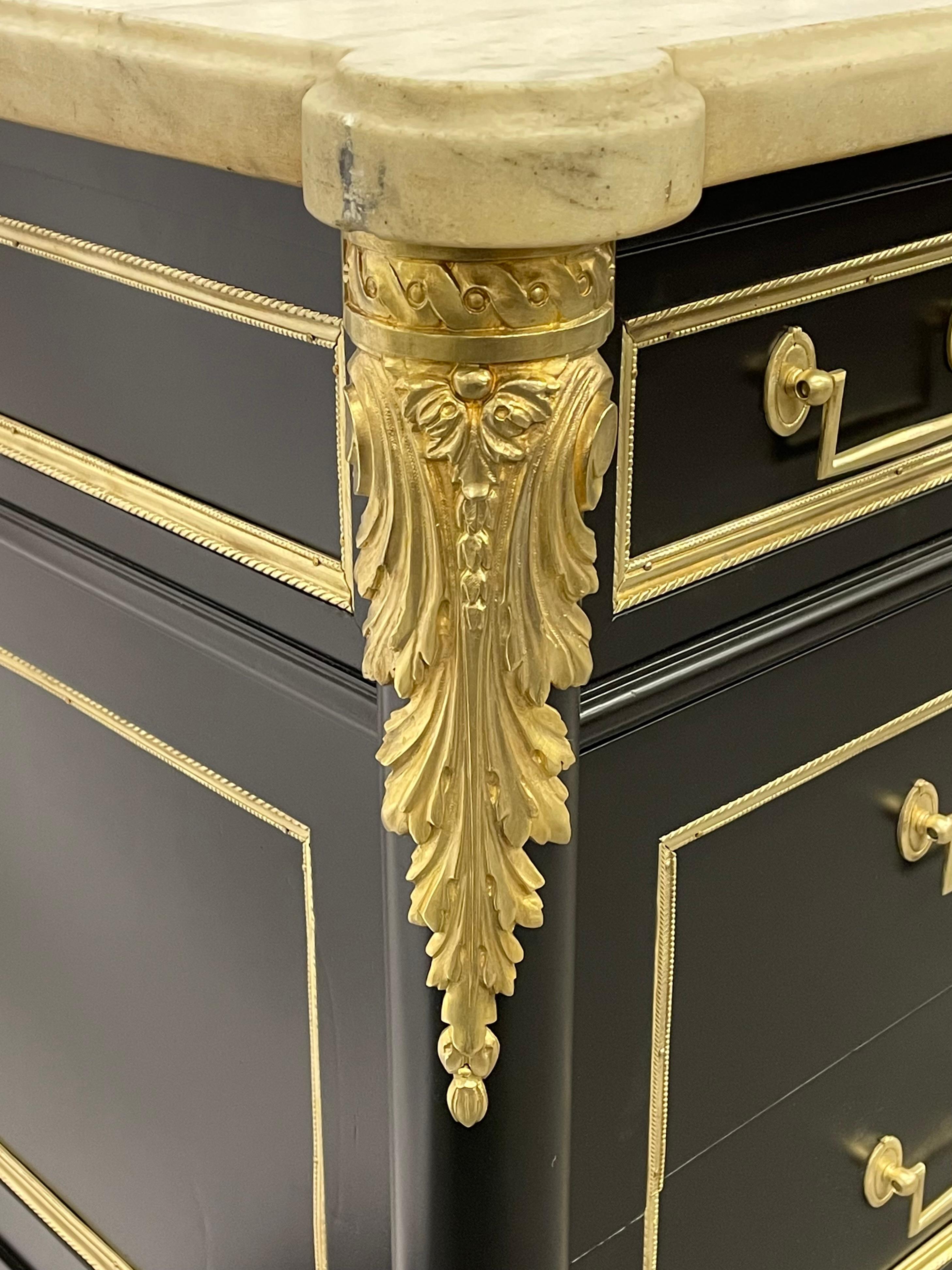 Commode, cassettone, comò in ebano della Maison Jansen, Francia, anni '40 in vendita 3