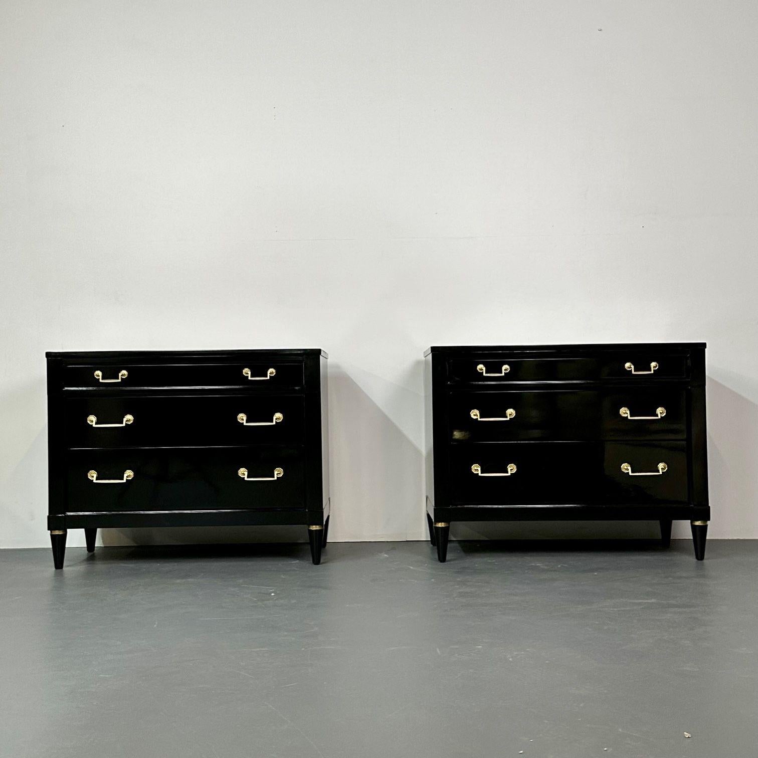 Hollywood Regency Maison Jansen Style Chests / Nightstand, Black Lacquer, Bronze

A Recently Lacquered Pair of Commodes, Maison Jansen in Fashion having three graduating drawers with bronze pulls standing upon tapering bronze mounted feet. This