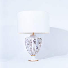 Hollywood Regency. Lampada da tavolo in ceramica effetto marmo, Italia, anni '80