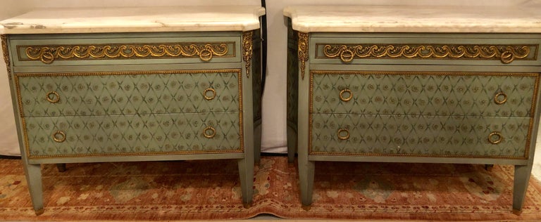 Hollywood Regency Marble-Top Commodes Chests Commode Nightstands Pair For Sale 15