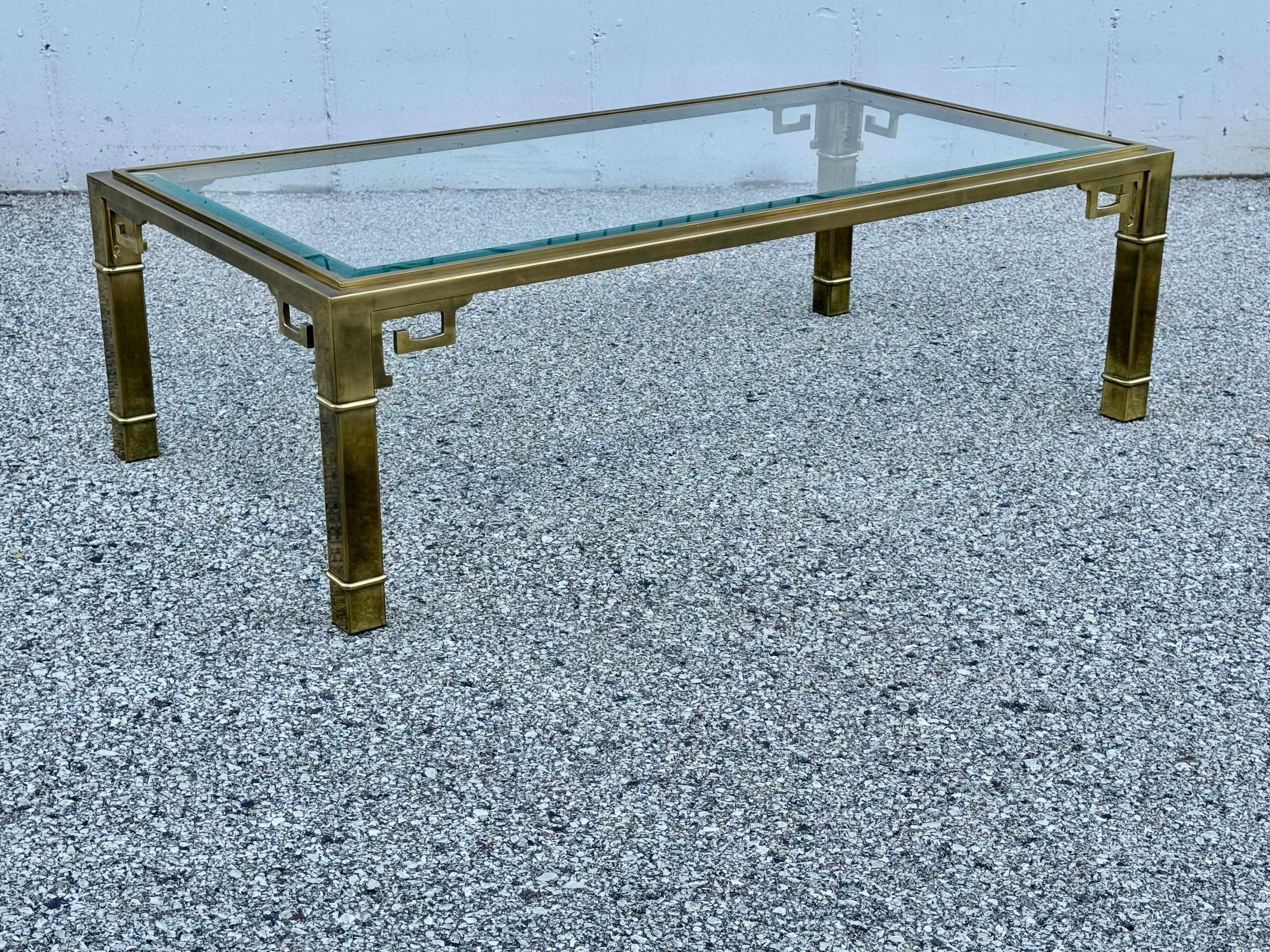 Table basse rectangulaire en laiton et verre Hollywood Regency Mastercraft Greek Key en vente 10