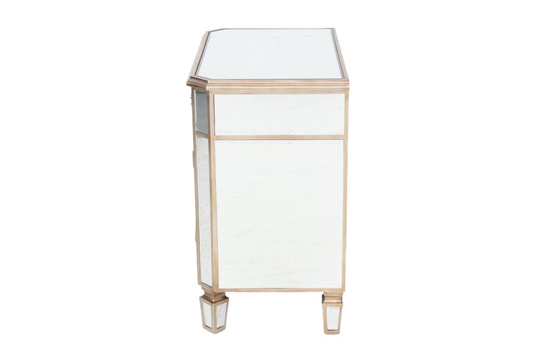 Hollywood Regency Mirrored For Sale at 1stDibs