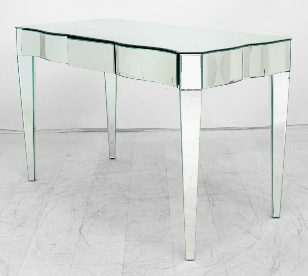 Hollywood Regency Mirrored Small Desk or Vanity In Good Condition For Sale In New York, NY