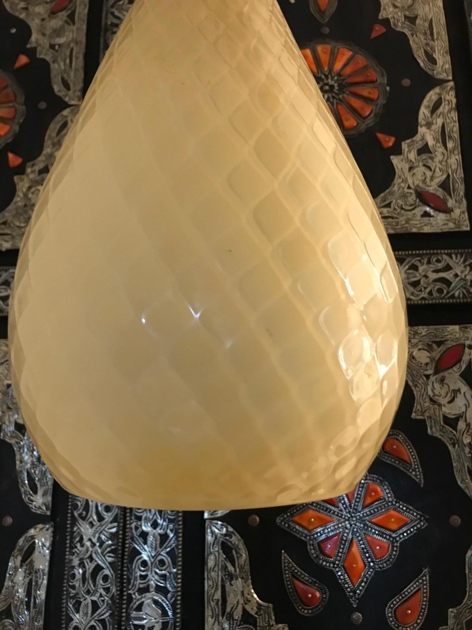 Mid-20th Century Hollywood Regency Moroccan Style Murano Glass Pendant in Beige Italy circa 1960s