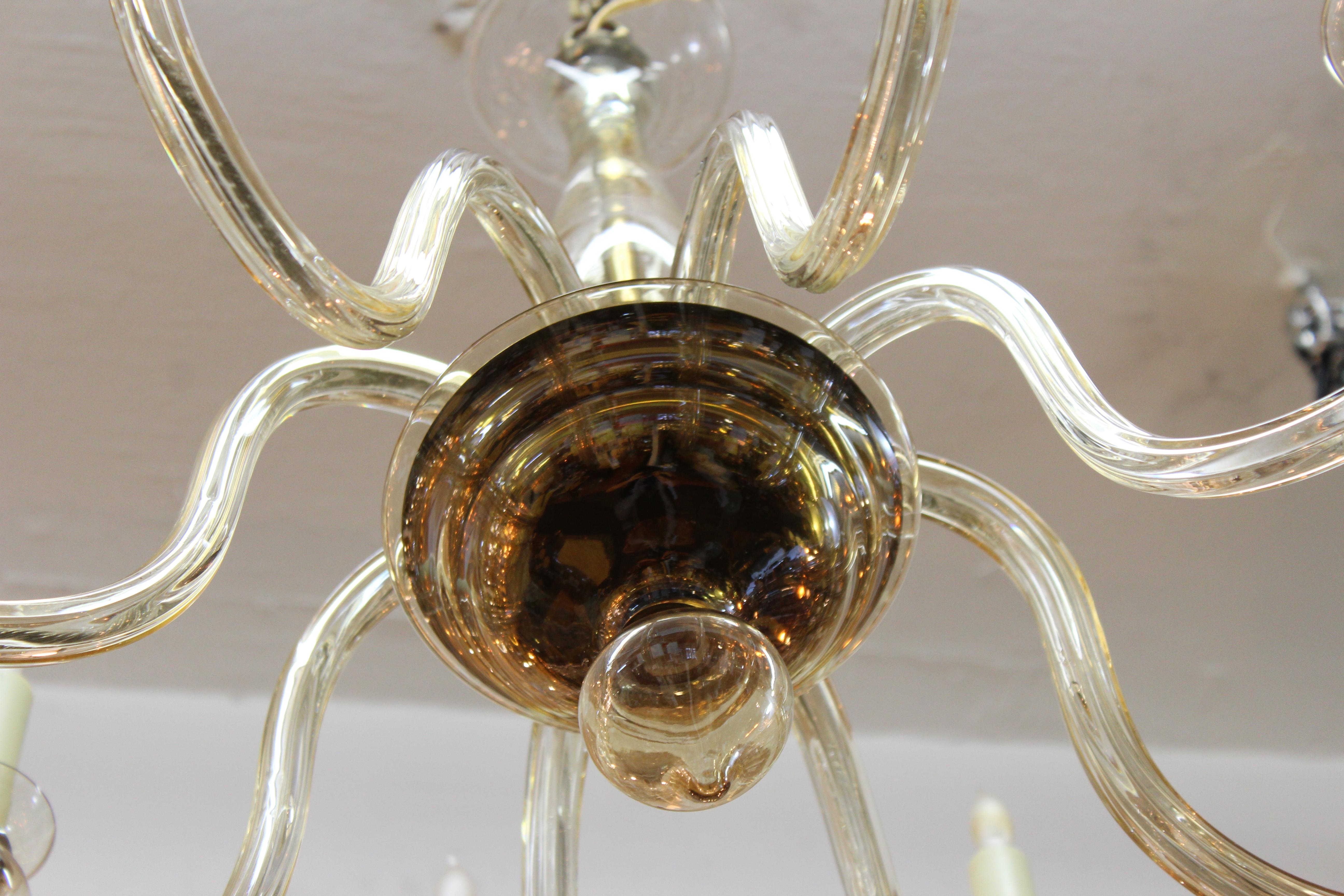 Hollywood Regency Murano Glass Chandelier with Eight Arms in Light Amber In Good Condition In New York, NY