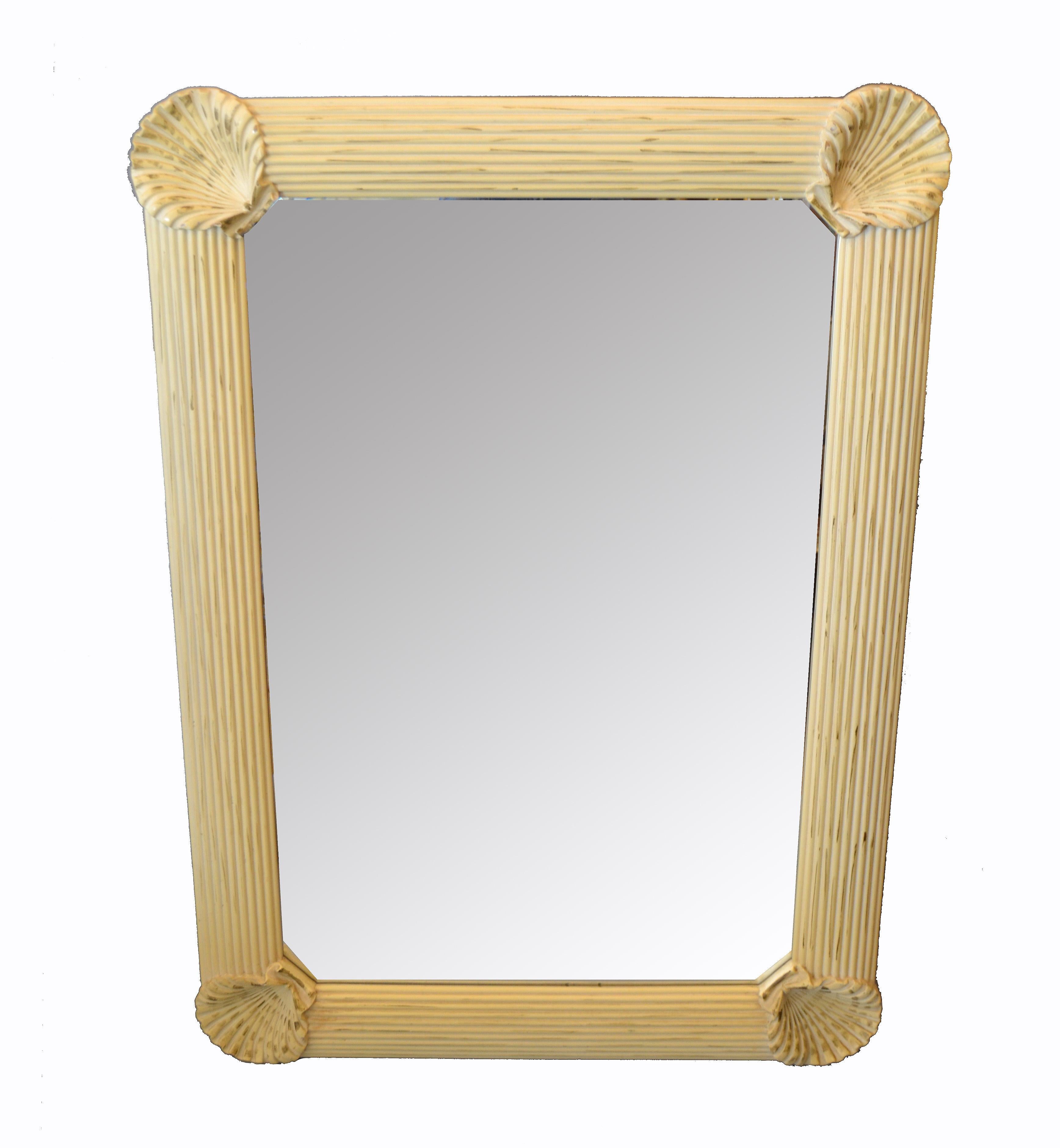 Hollywood Regency nautical wooden rectangular yellow-beige seashell beveled wall mirror.
Mirror size: 22.35 inches x 35 inches.