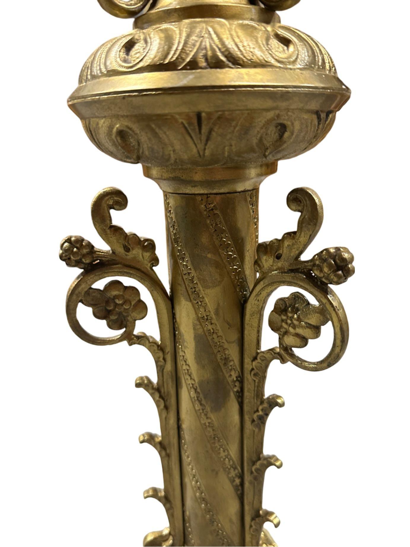 Hollywood Regency Neo-Gothic Scrolling Solid Brass Dragon Table Lamp For Sale 1