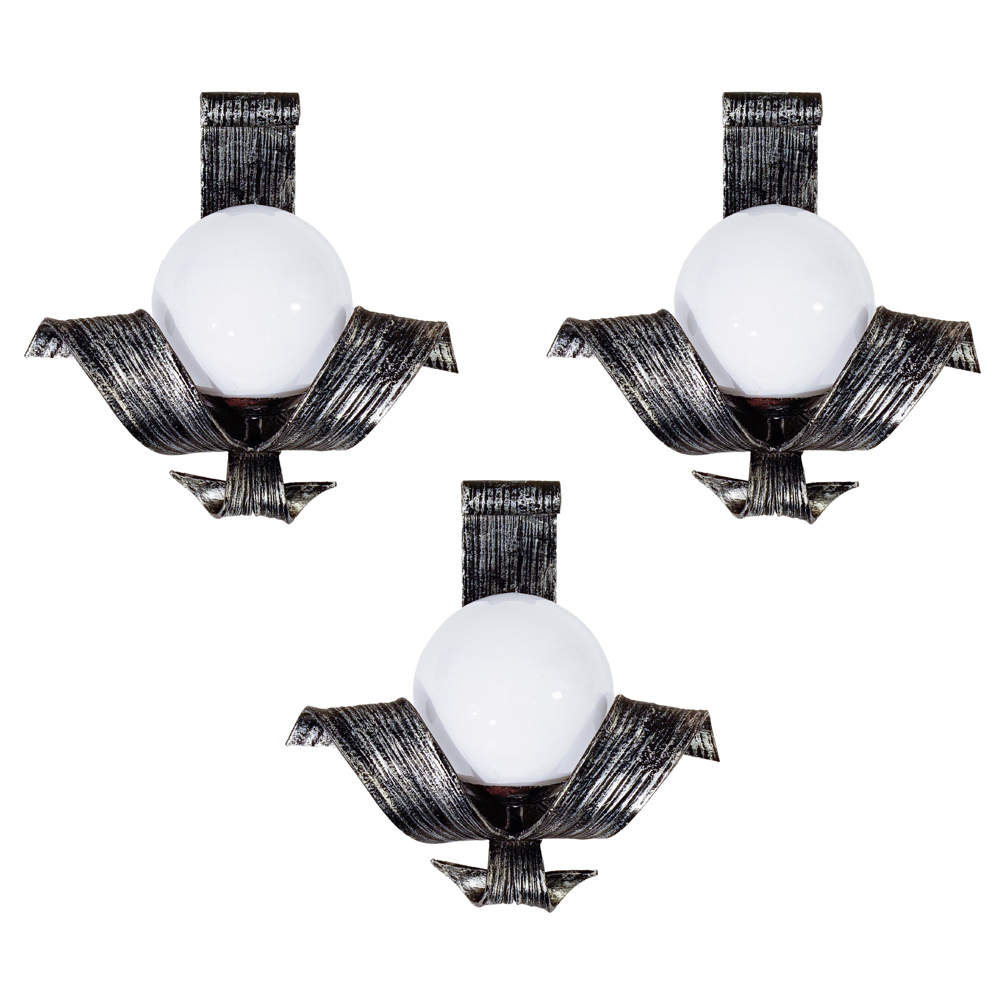 Hollywood Regency. Neoclassical silver sconces by Ferro Art, Spain, 1950s