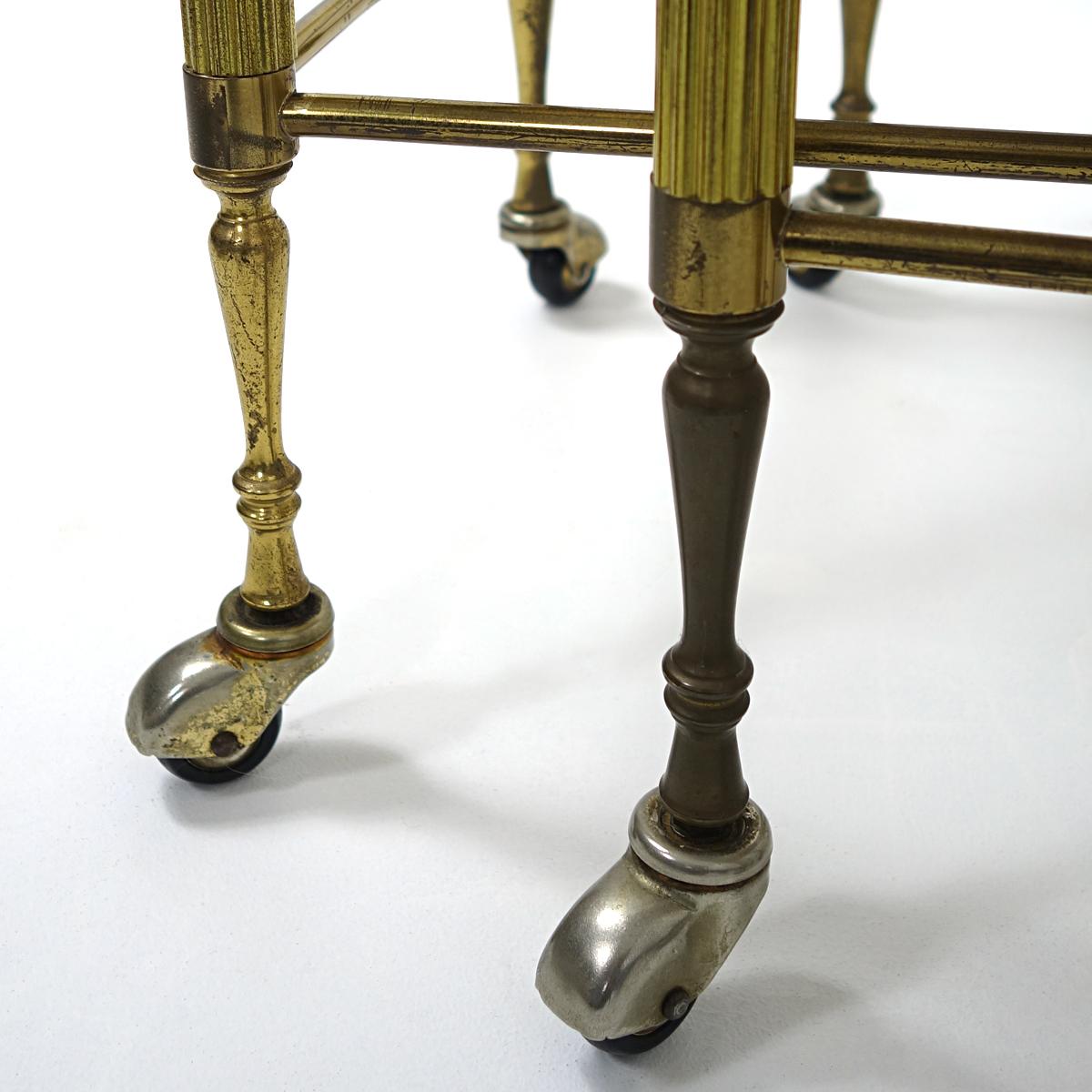 Hollywood Regency Nesting Tables on Wheels Made of Brass With Marble Tops For Sale 5