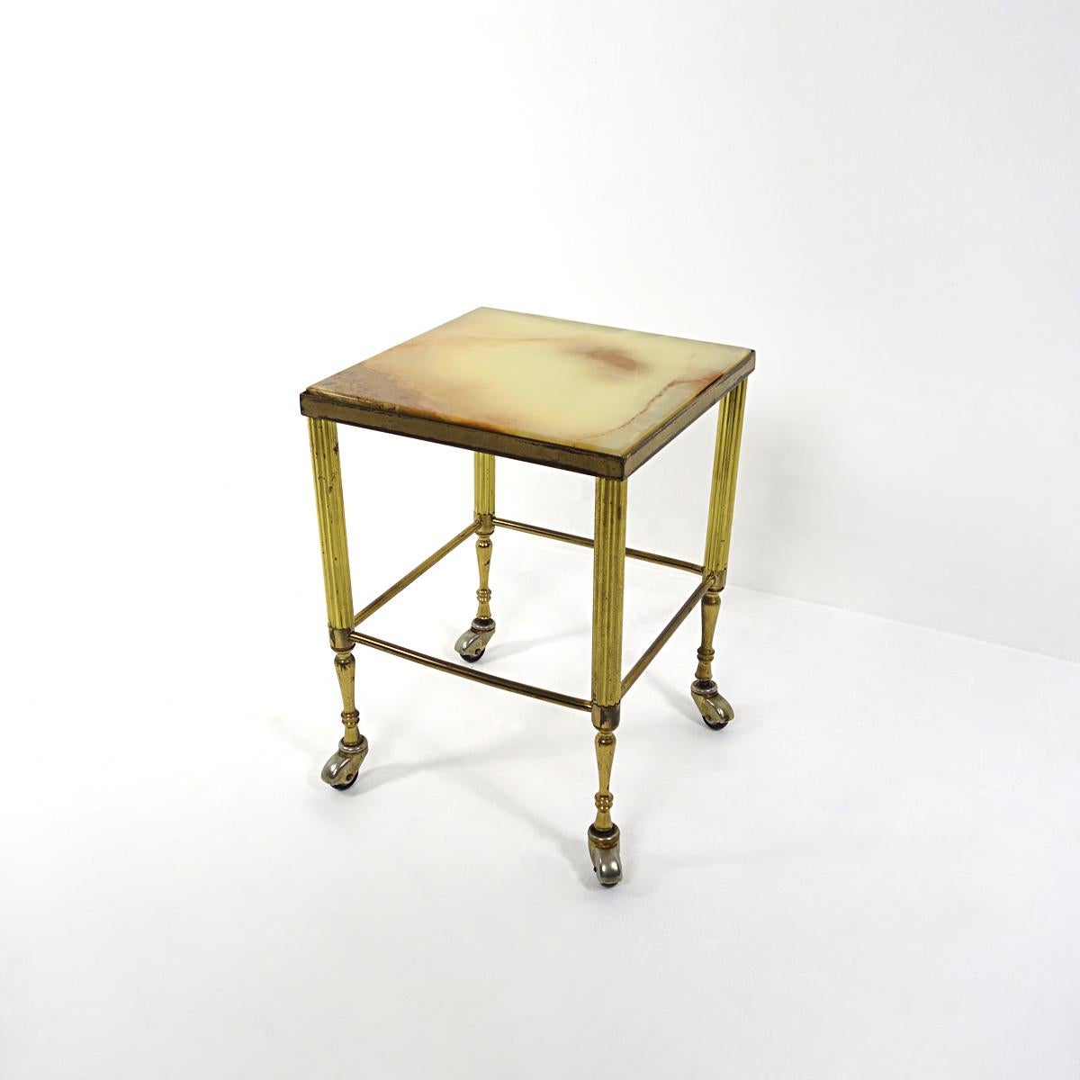 Hollywood Regency Nesting Tables on Wheels Made of Brass With Marble Tops For Sale 2