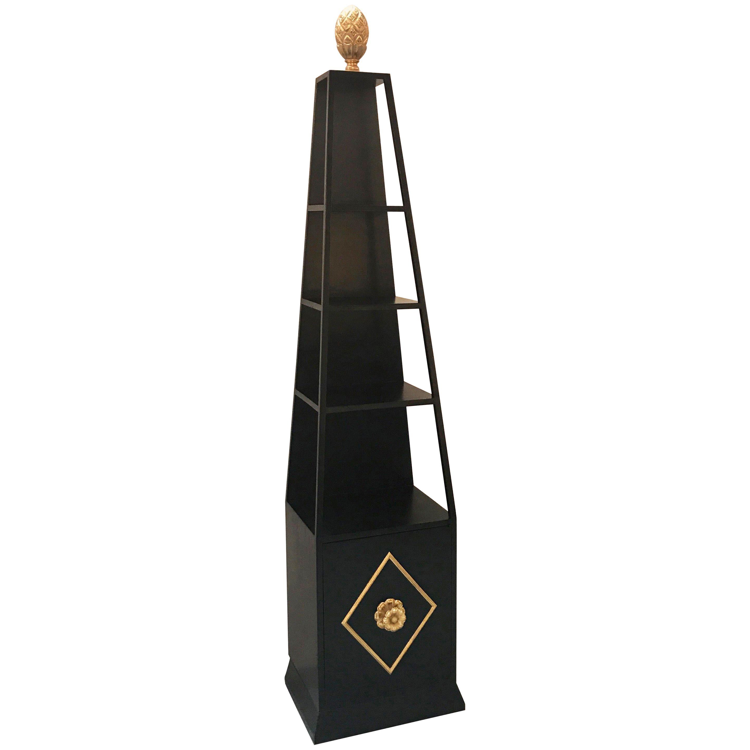 Hollywood Regency Obelisk Form Étagère