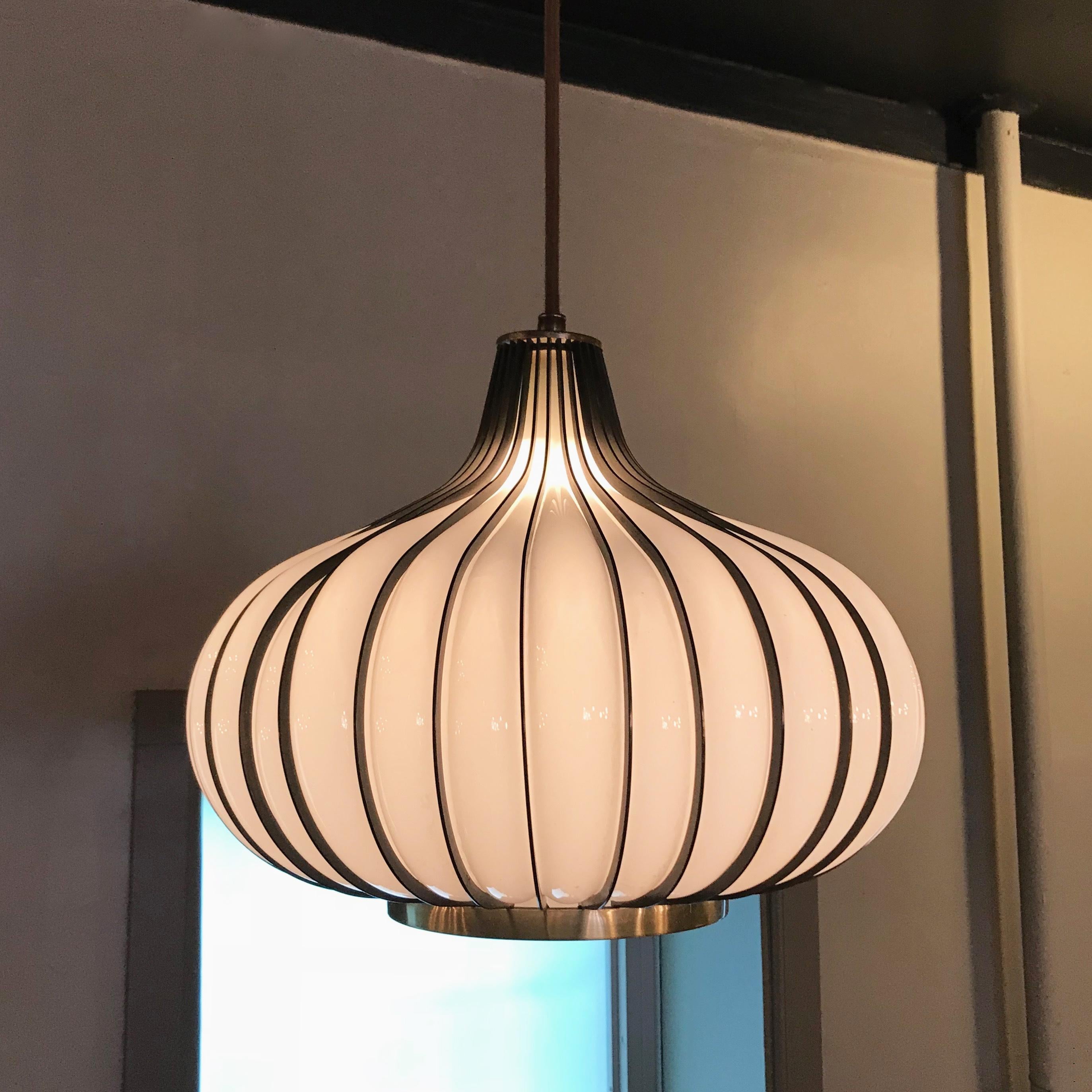 how to swag a pendant light