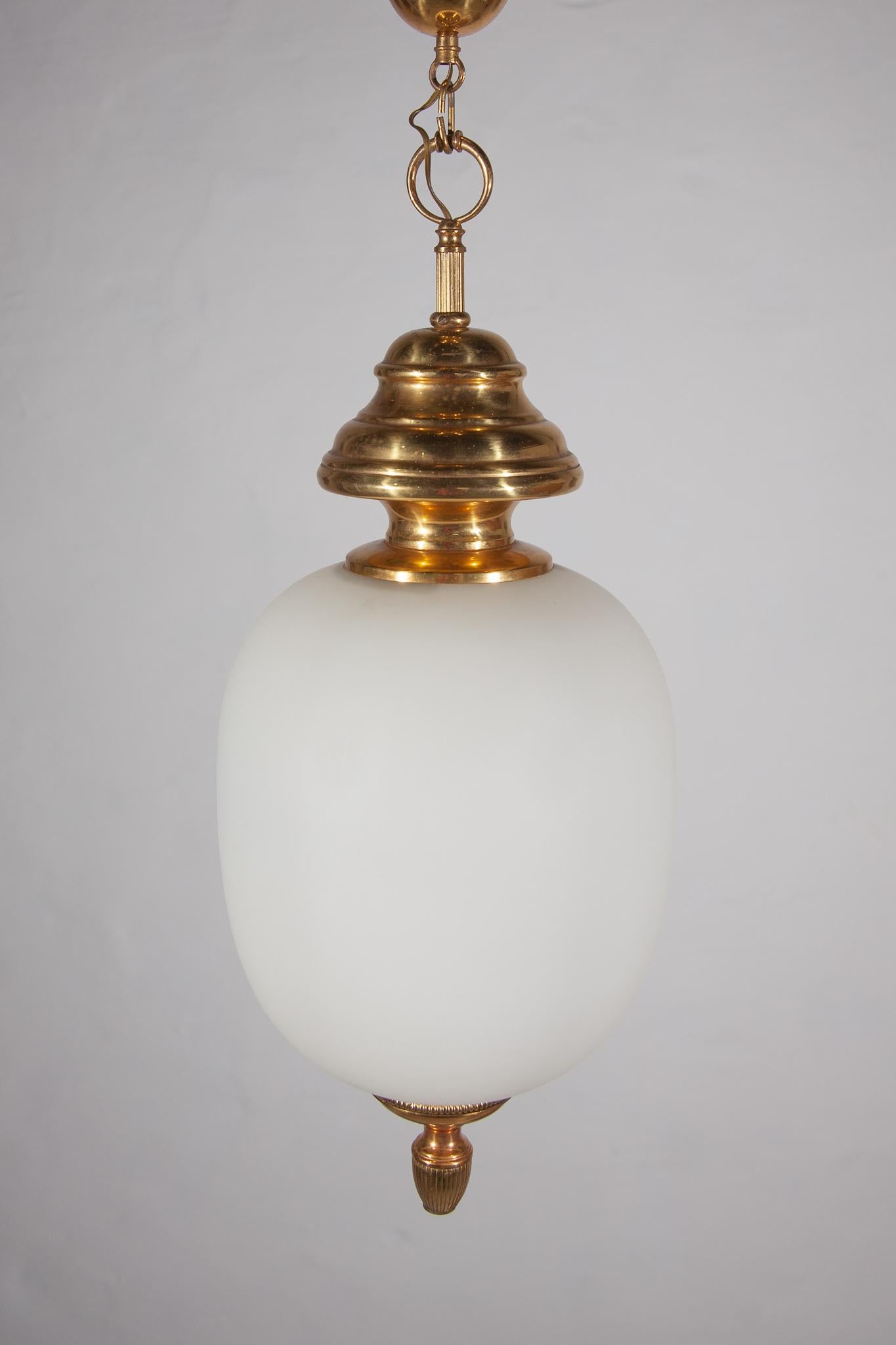 Hollywood Regency Opaline 1950s 'China' Pendant Lamp, Italy For Sale 1