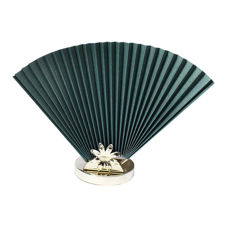 Lampe de table accordéon Hollywood Regency ou Chinoiserie en vert et or