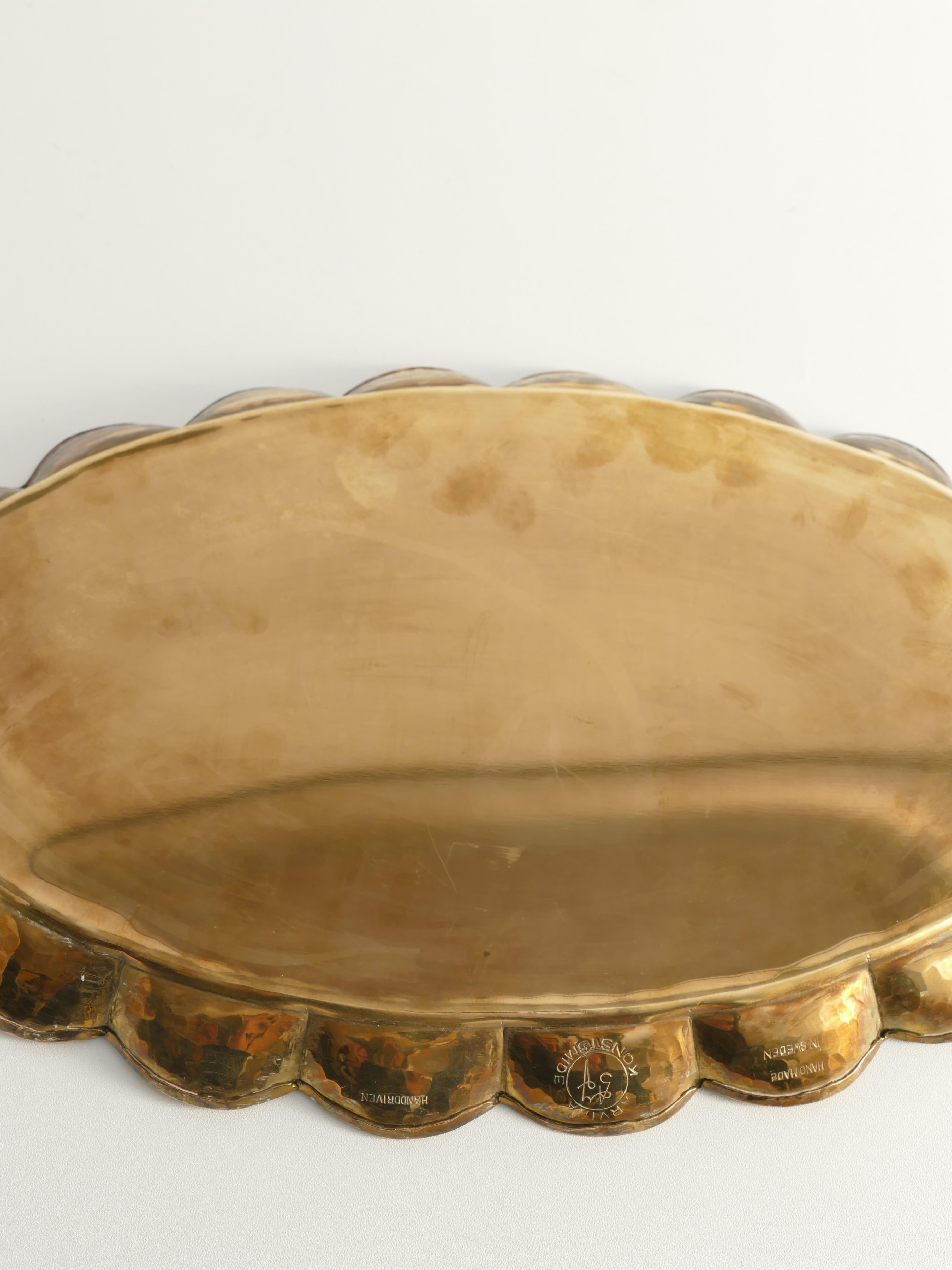 Hammered Hollywood Regency Oval Brass Tray by Arvid Johansson, Arvika Konstsmide, Sweden