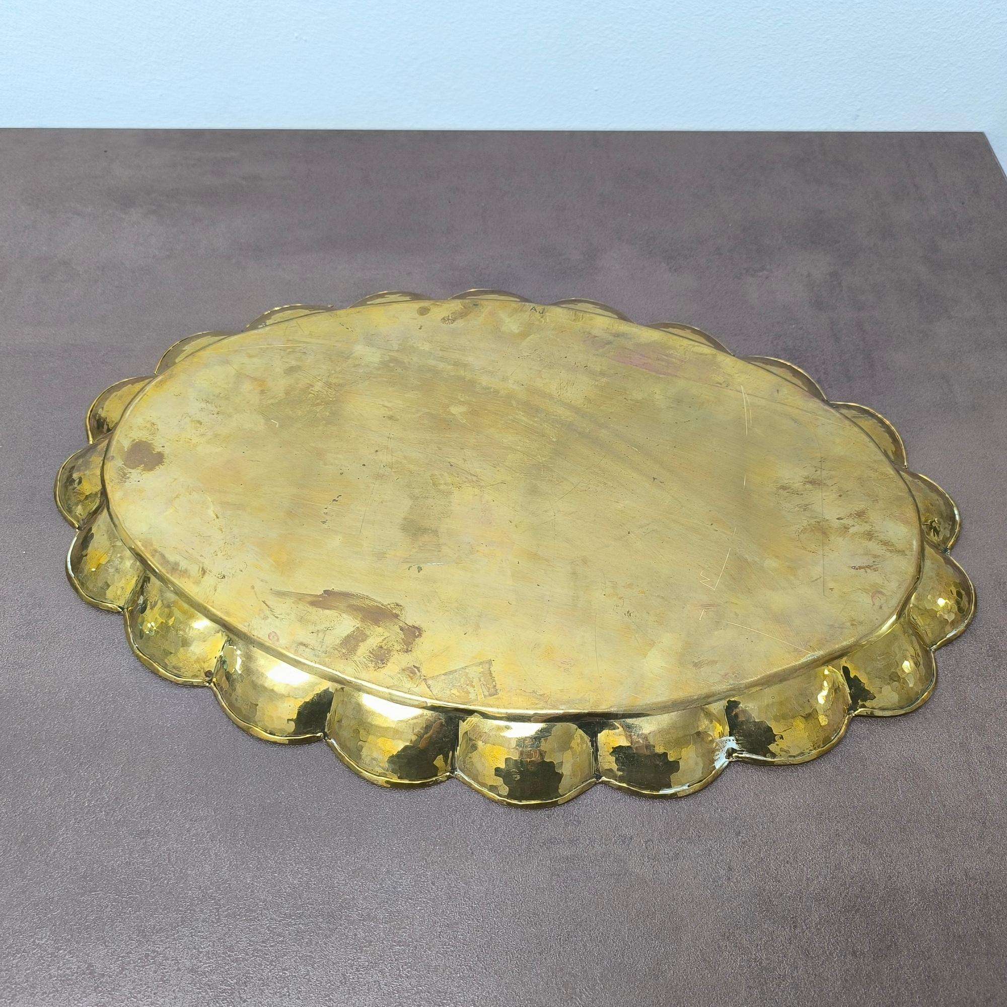 Hollywood Regency Oval Brass Tray by Arvid Johansson, Arvika Konstsmide, Sweden (Messing) im Angebot